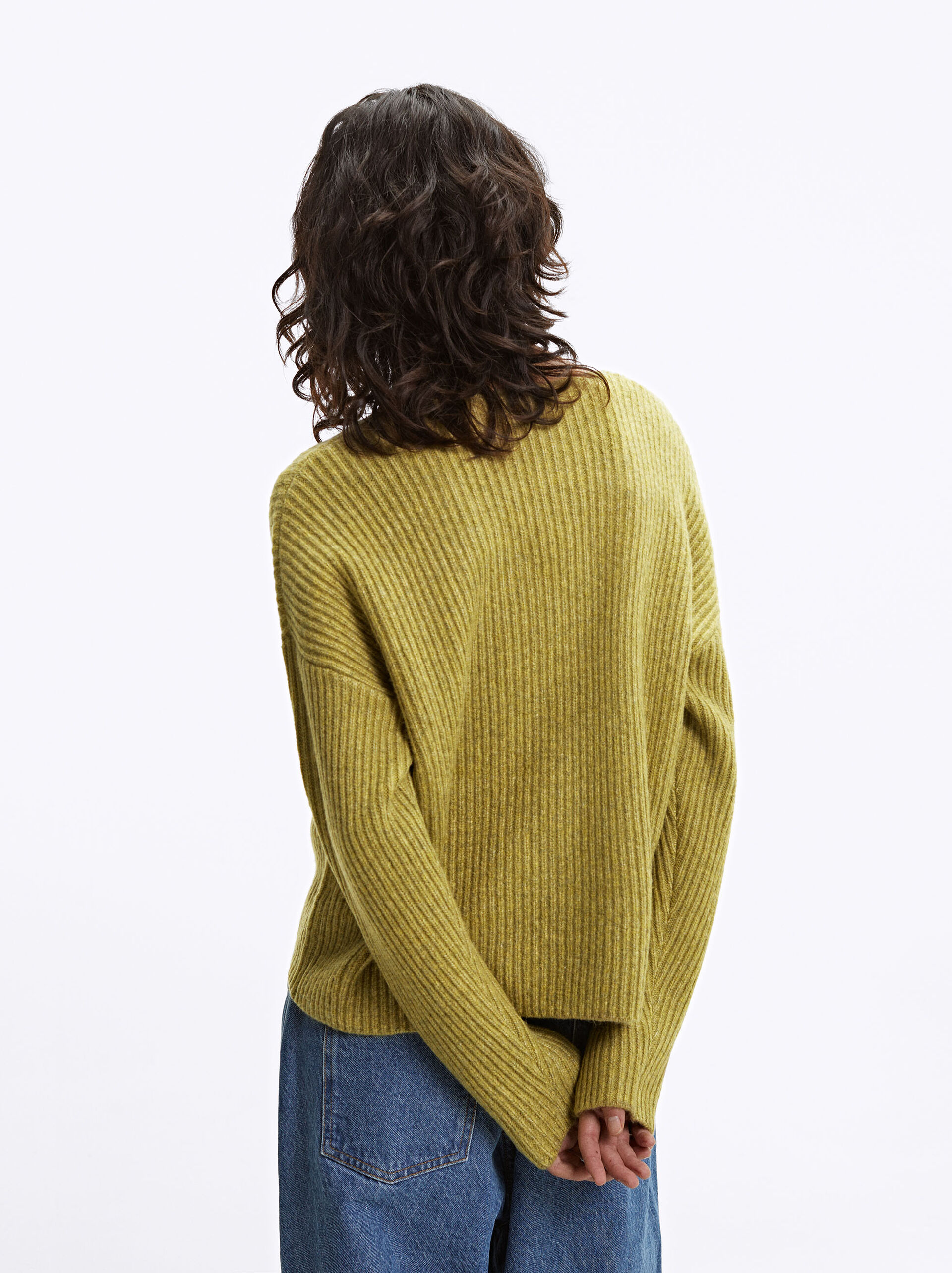 Knitted V-Neck Sweater image number 3.0