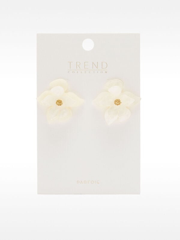 Maxi earrings with pearled flower