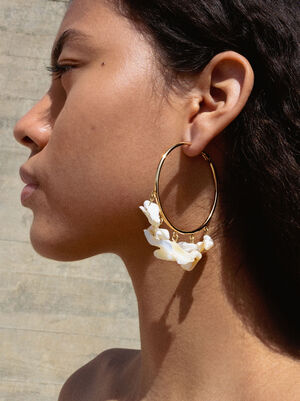 Golden Hoops With Shells image number 0.0
