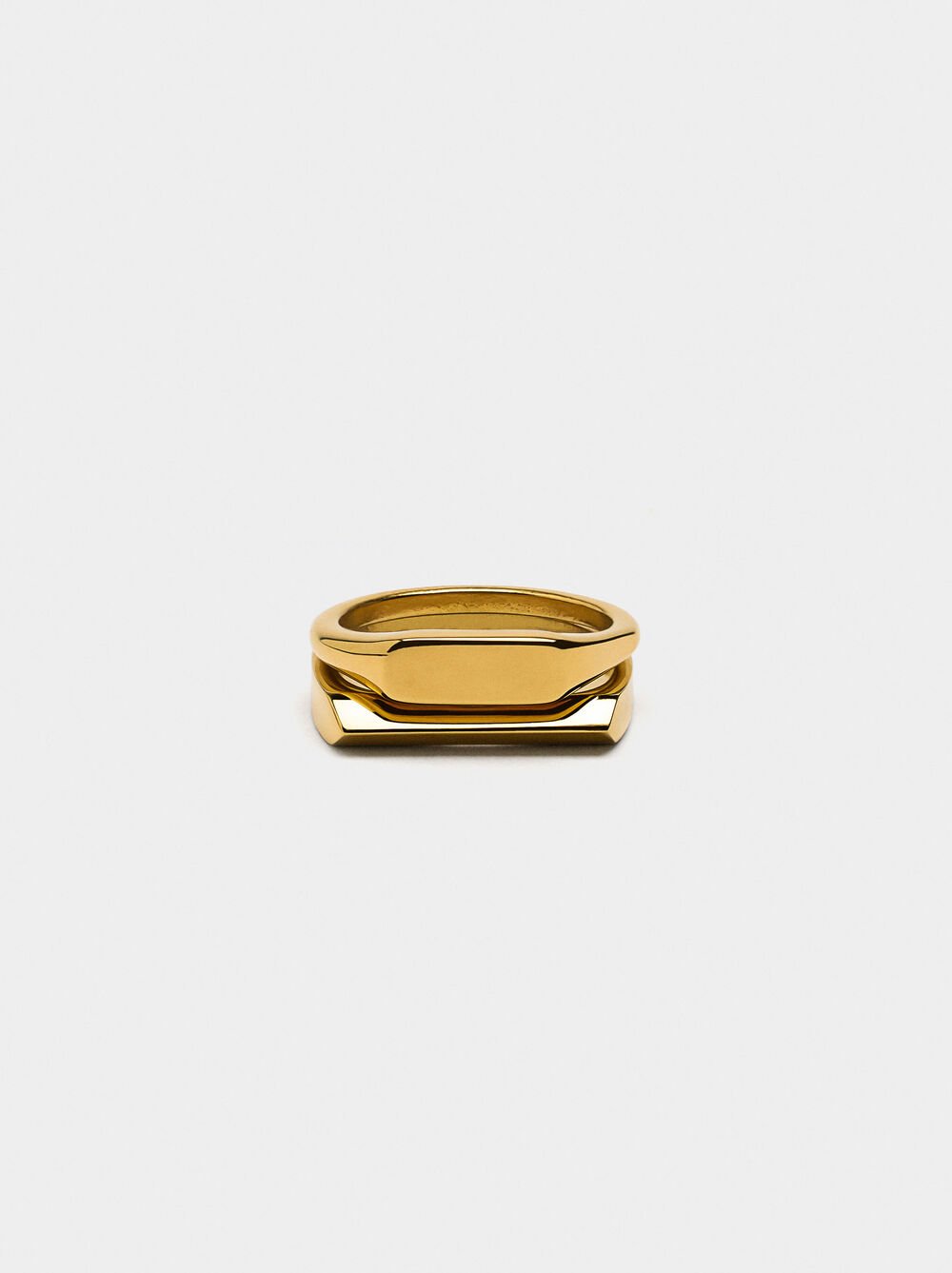 Set of golden rings
