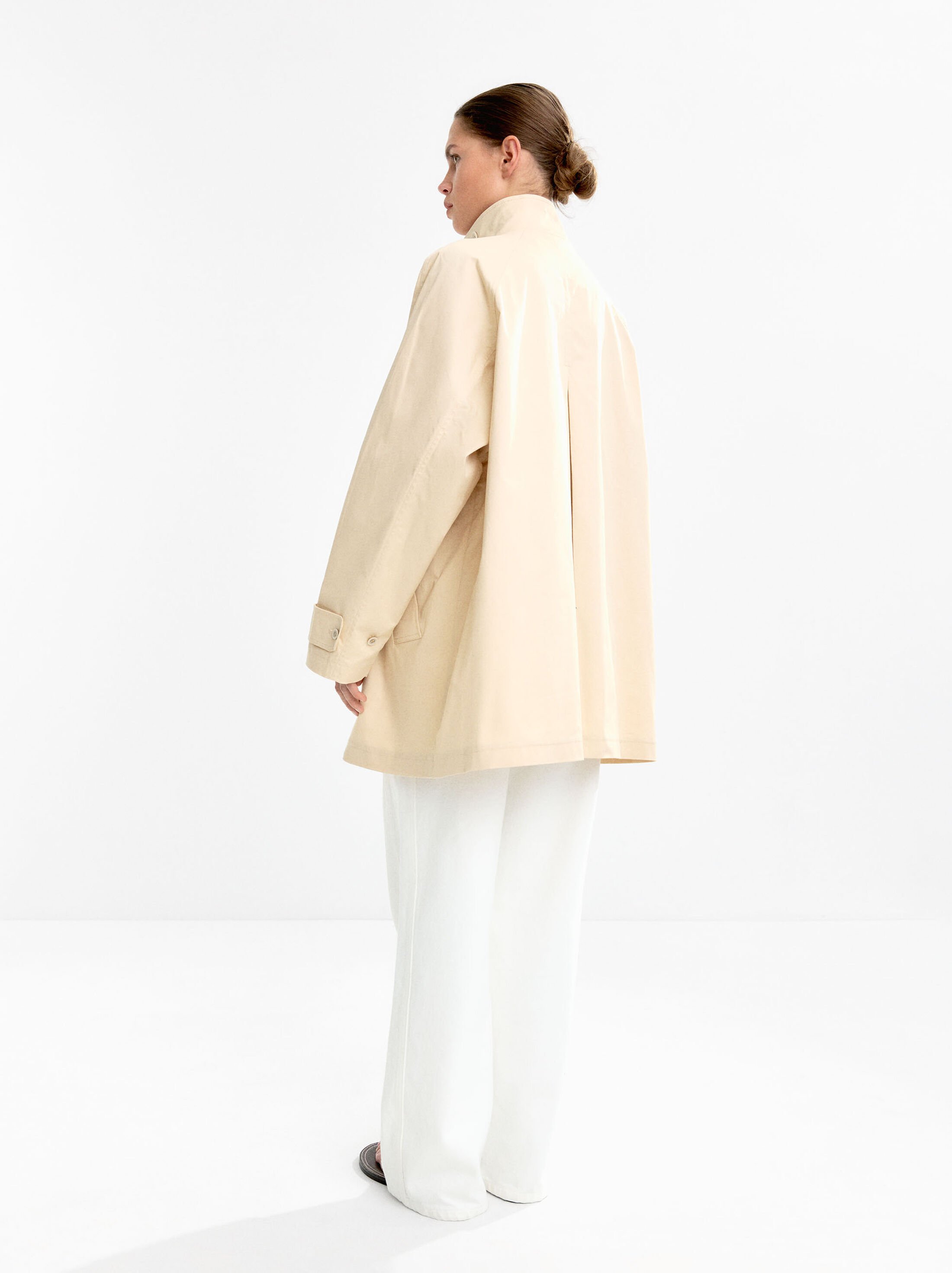 High-neck cotton coat image number 4.0
