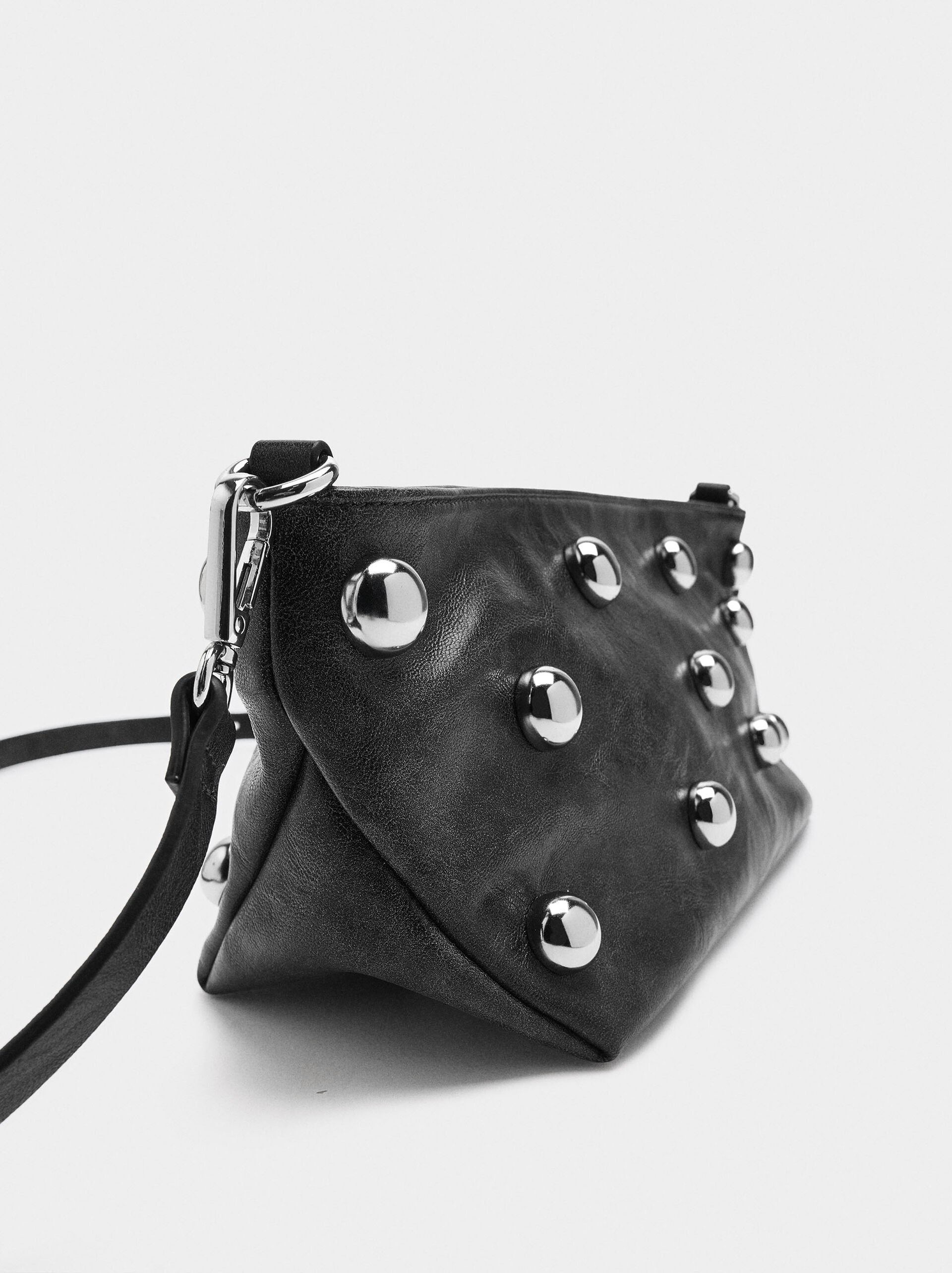 Shoulder bag with beads image number 1.0