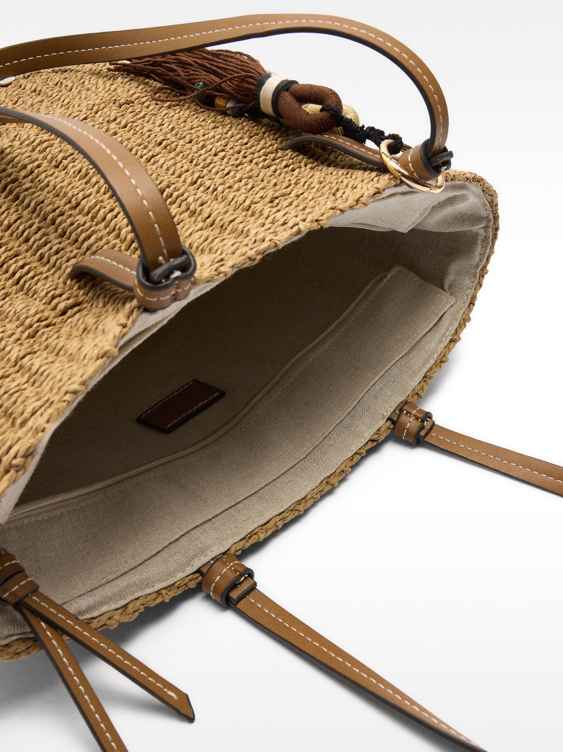 Bolso hombro efecto rafia image number 4.0