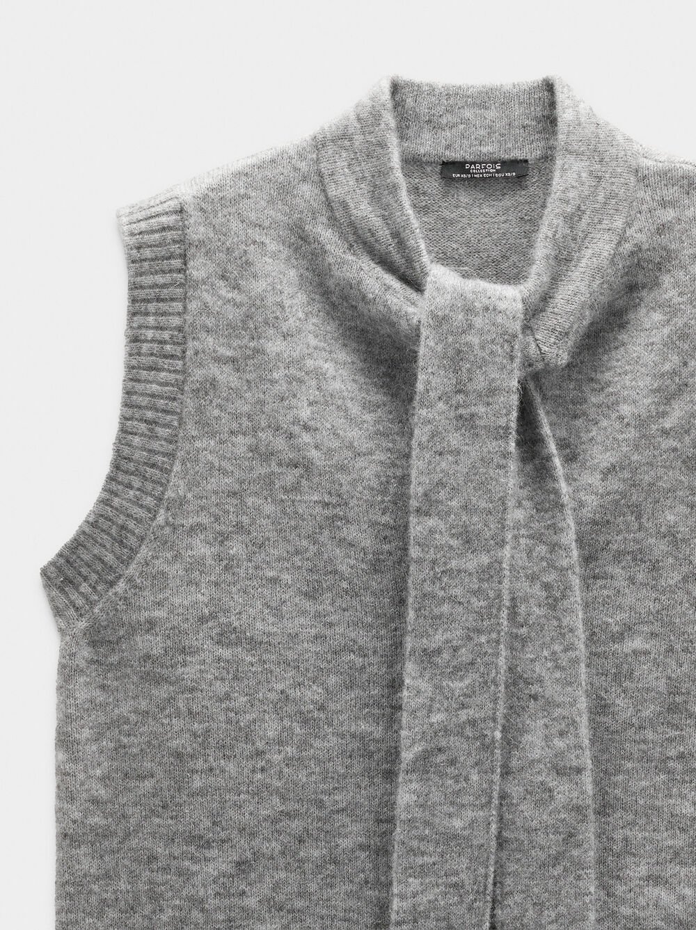 Knit vest