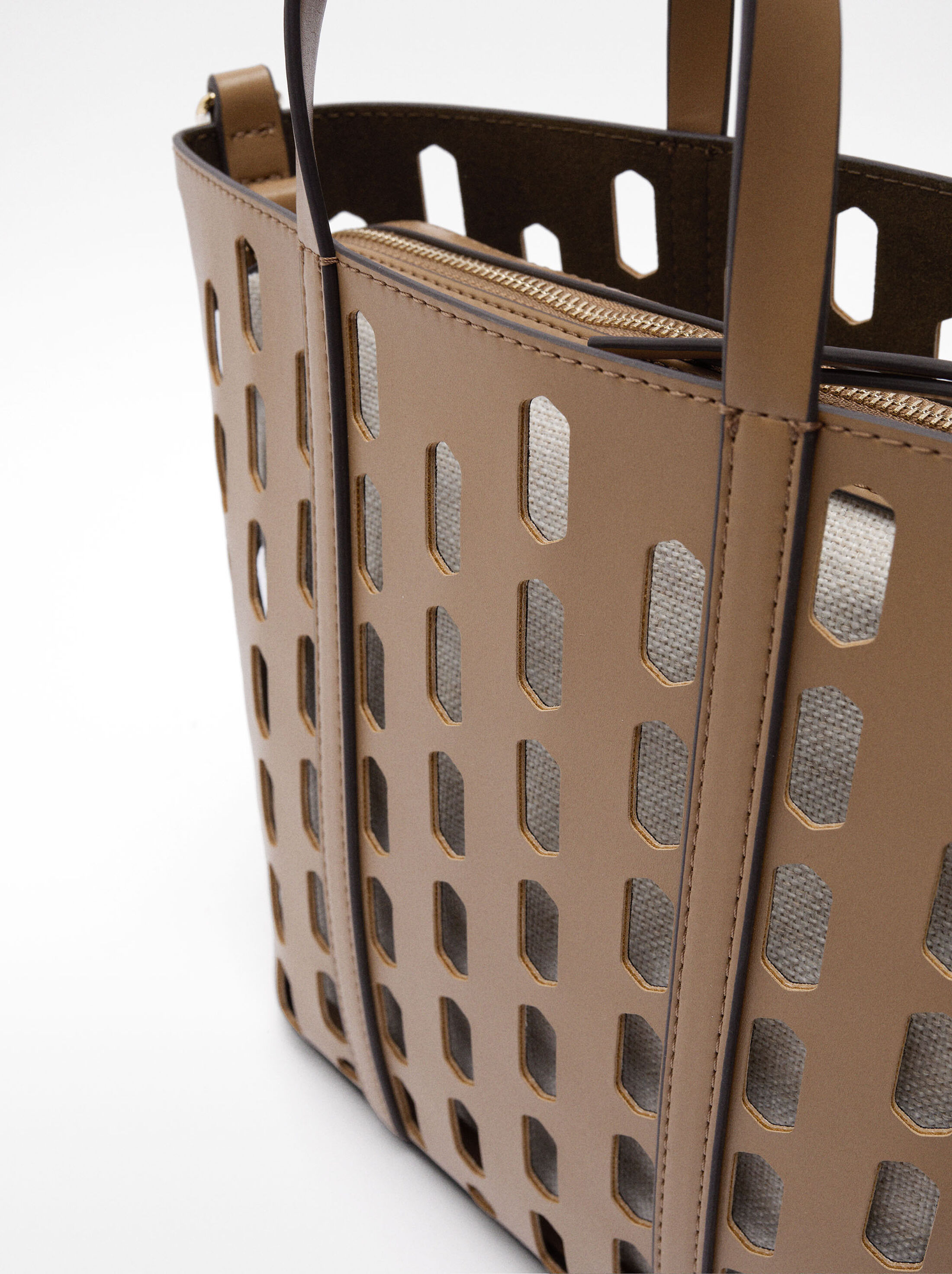 Perforated tote bag with removable pouch image number 1.0
