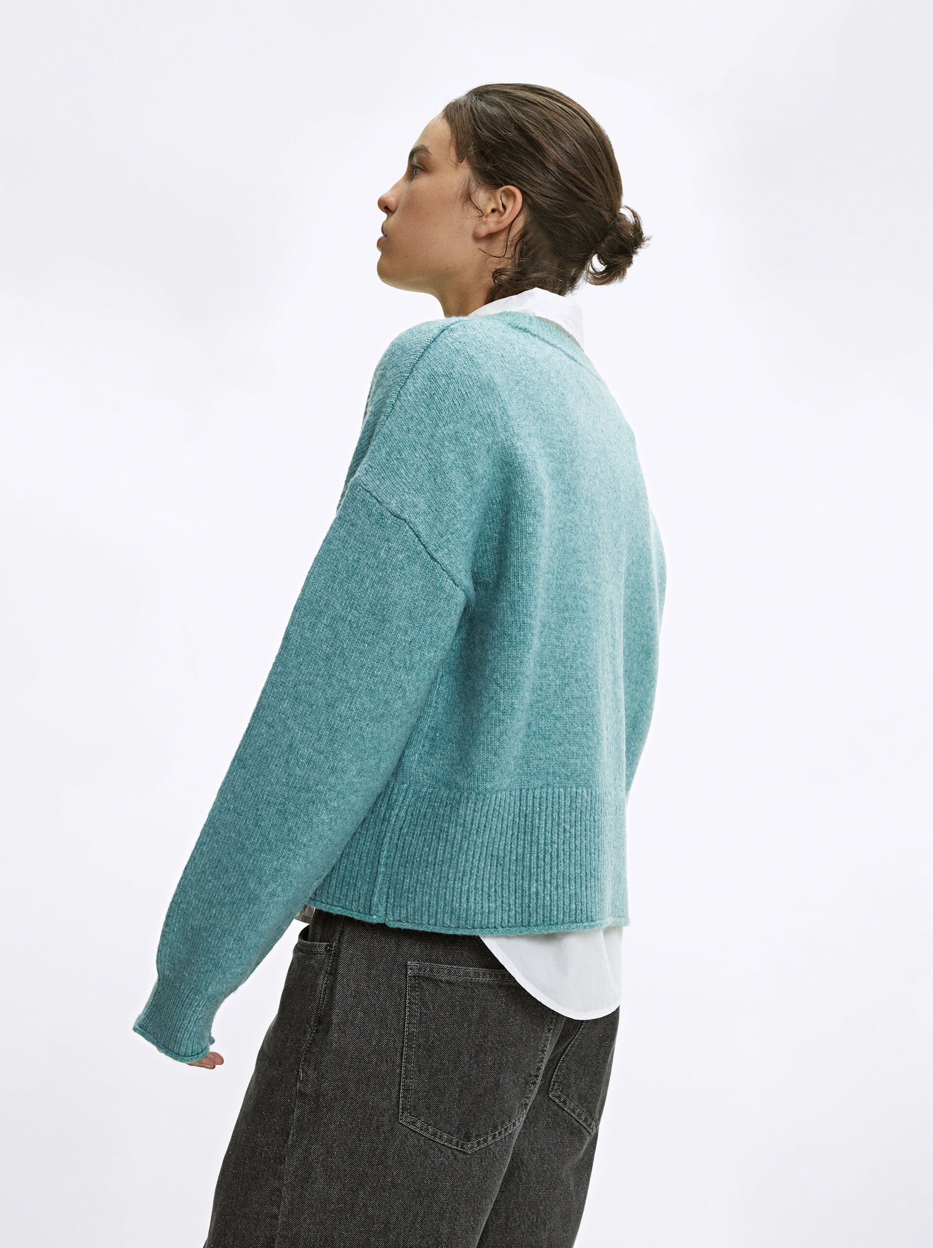 Knit Sweater image number 4.0