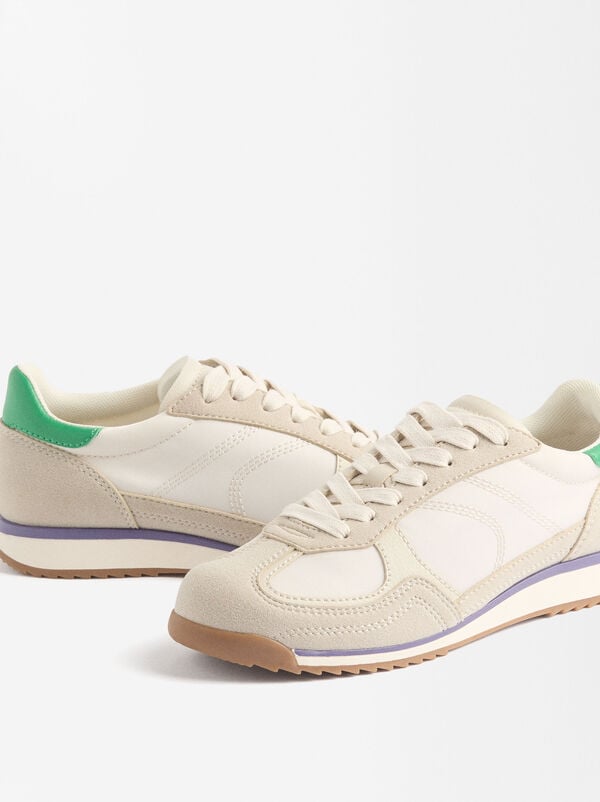 Combined sneakers with a suede effect