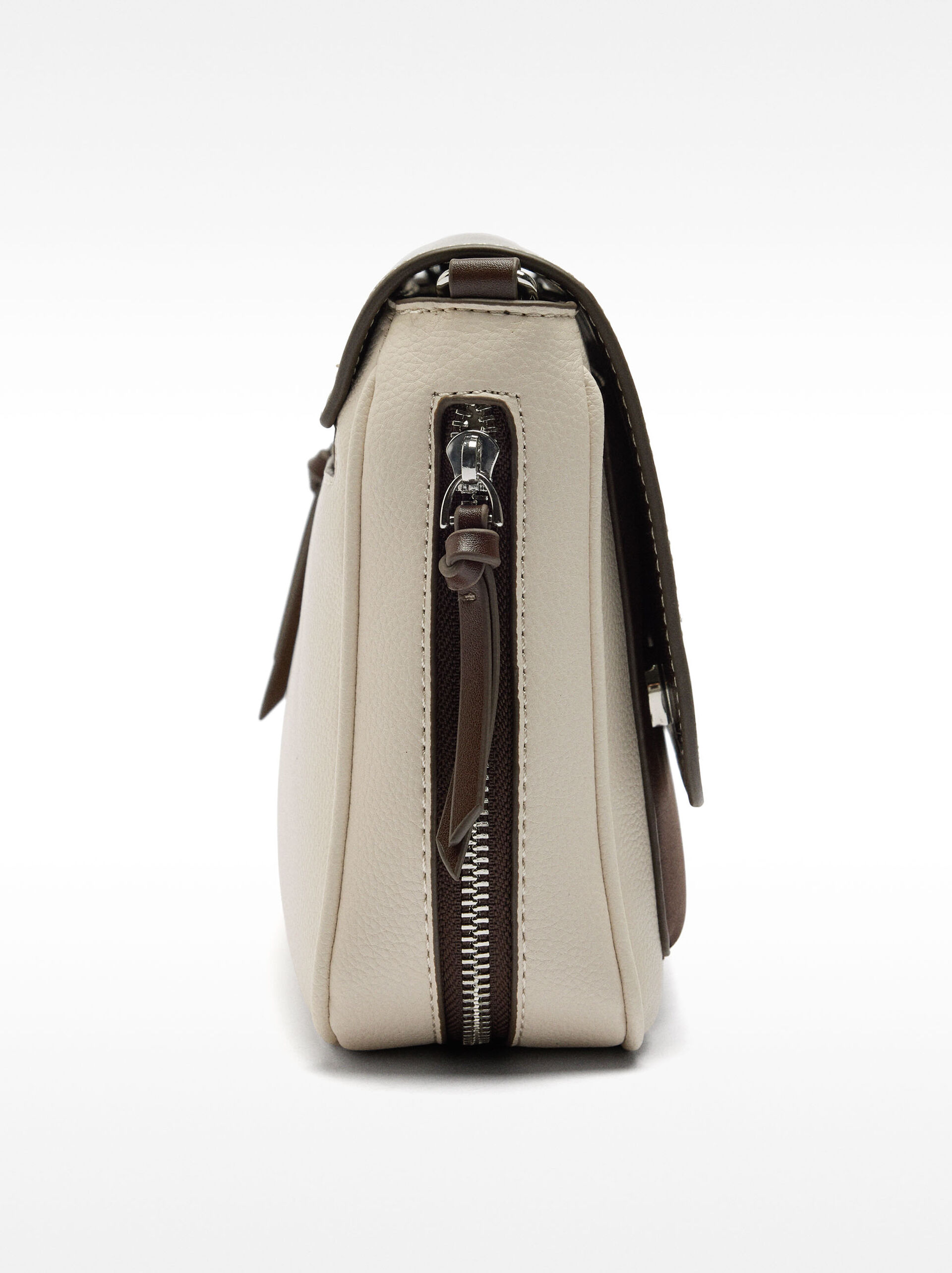 Extendable crossbody bag with flap image number 2.0