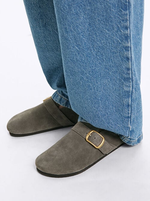 Leather Clogs With Buckles