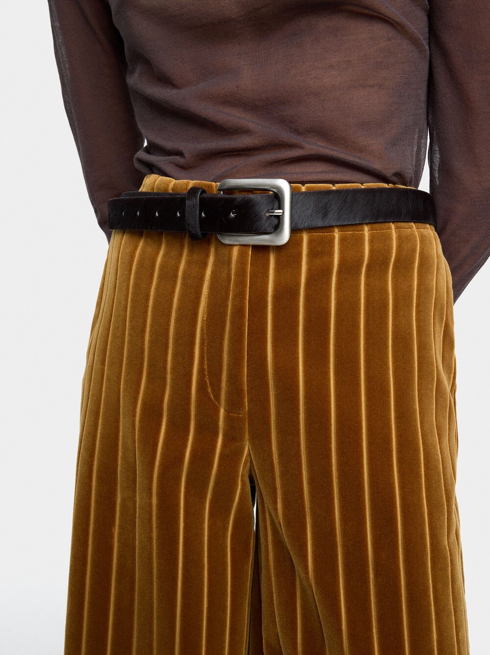 Leather belt