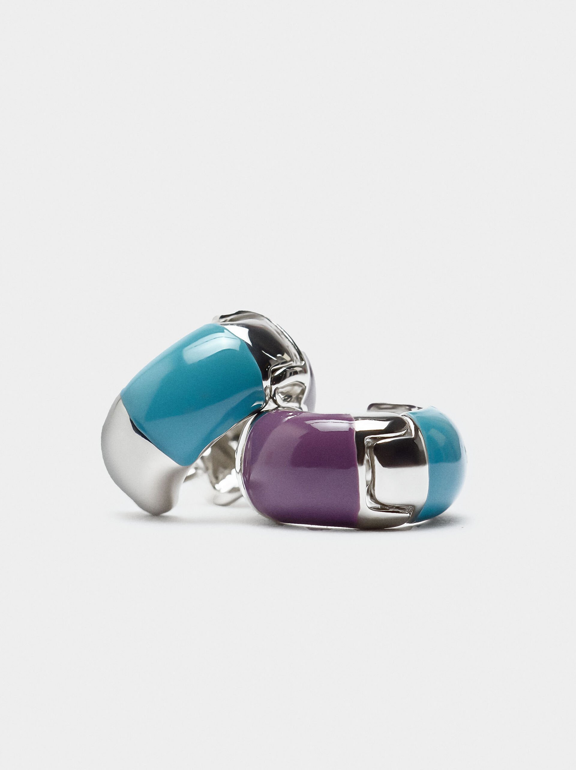 Hoop earrings with enamel image number 1.0