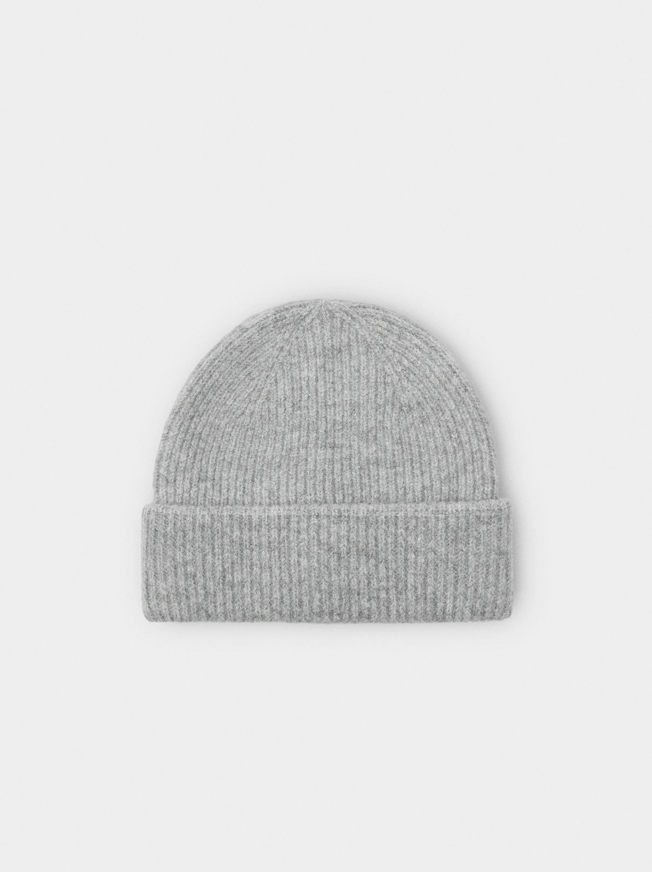 Ribbed hat with cuff image number 0.0