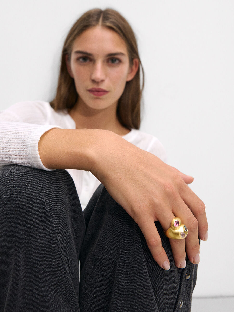 Ring with crystals gold plated 18k