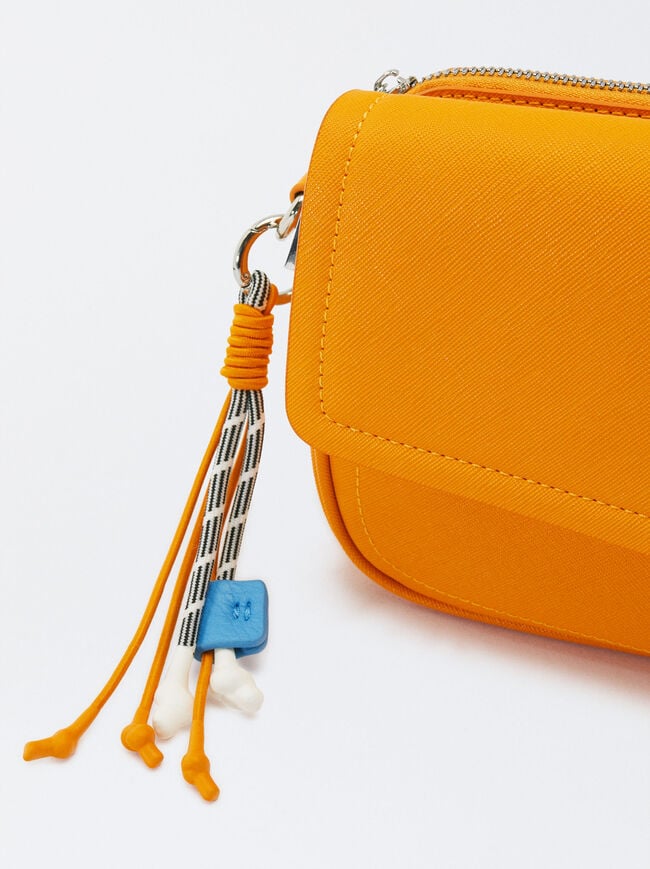Crossbody Bag With Detachable Pendant image number 1.0