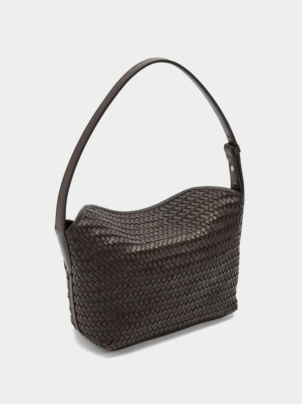 Shoulder bag with braided leather