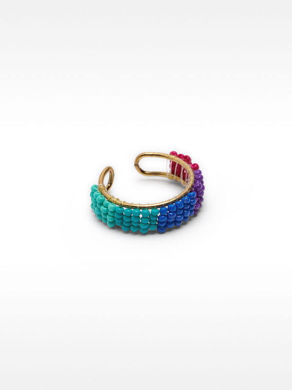 Ring with multicolor beads