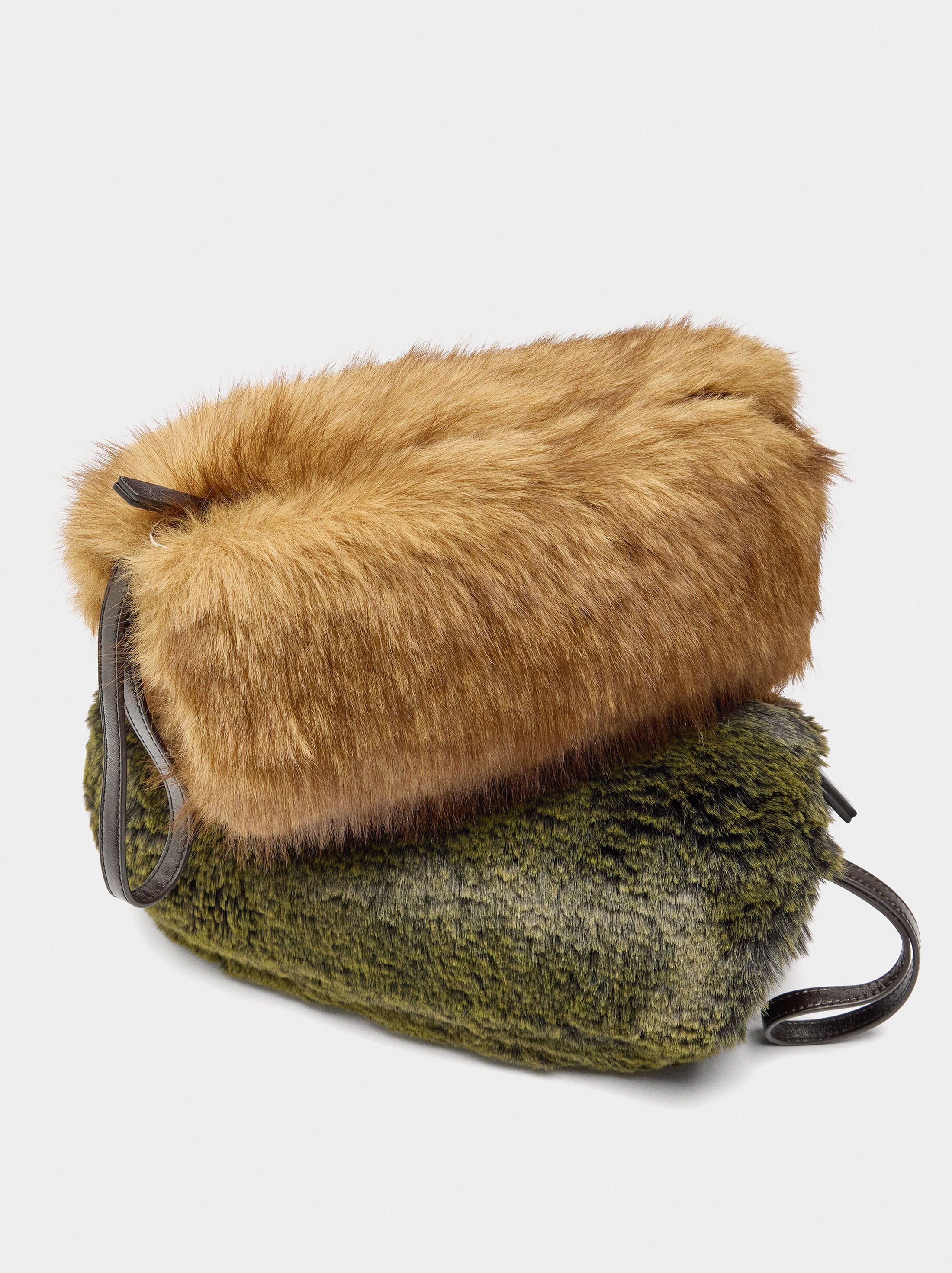 Handbag with fur effect image number 4.0