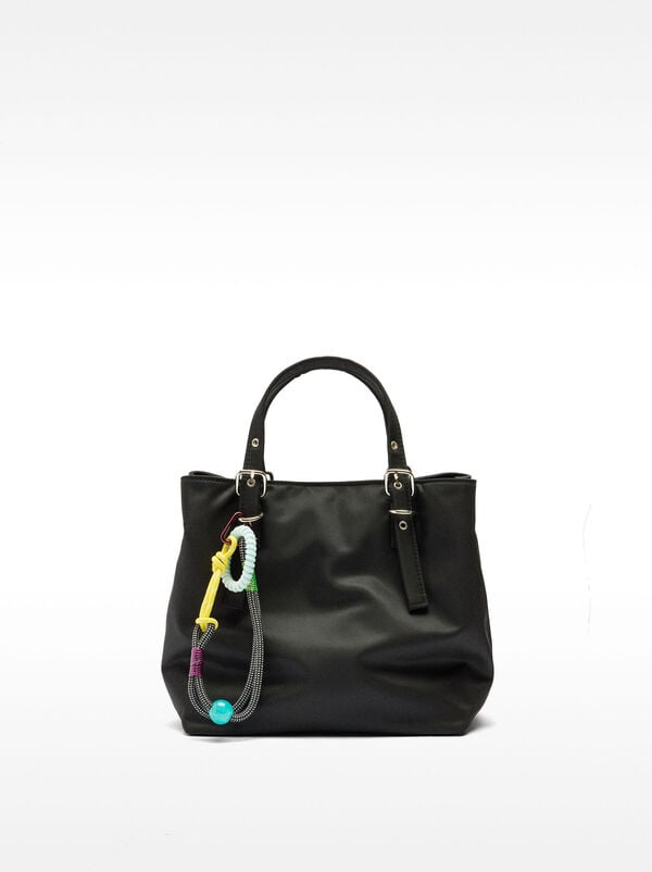 Tote-Tasche aus Nylon mit Anhänger