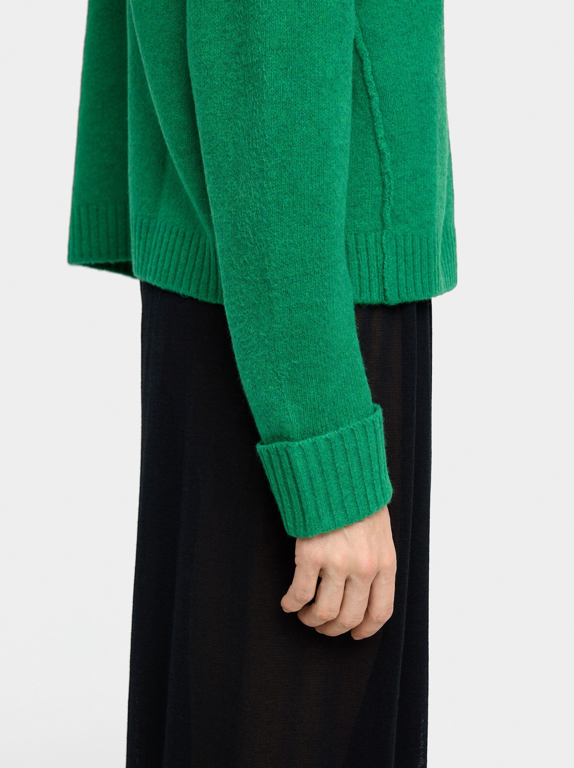 Plain knit sweater image number 2.0