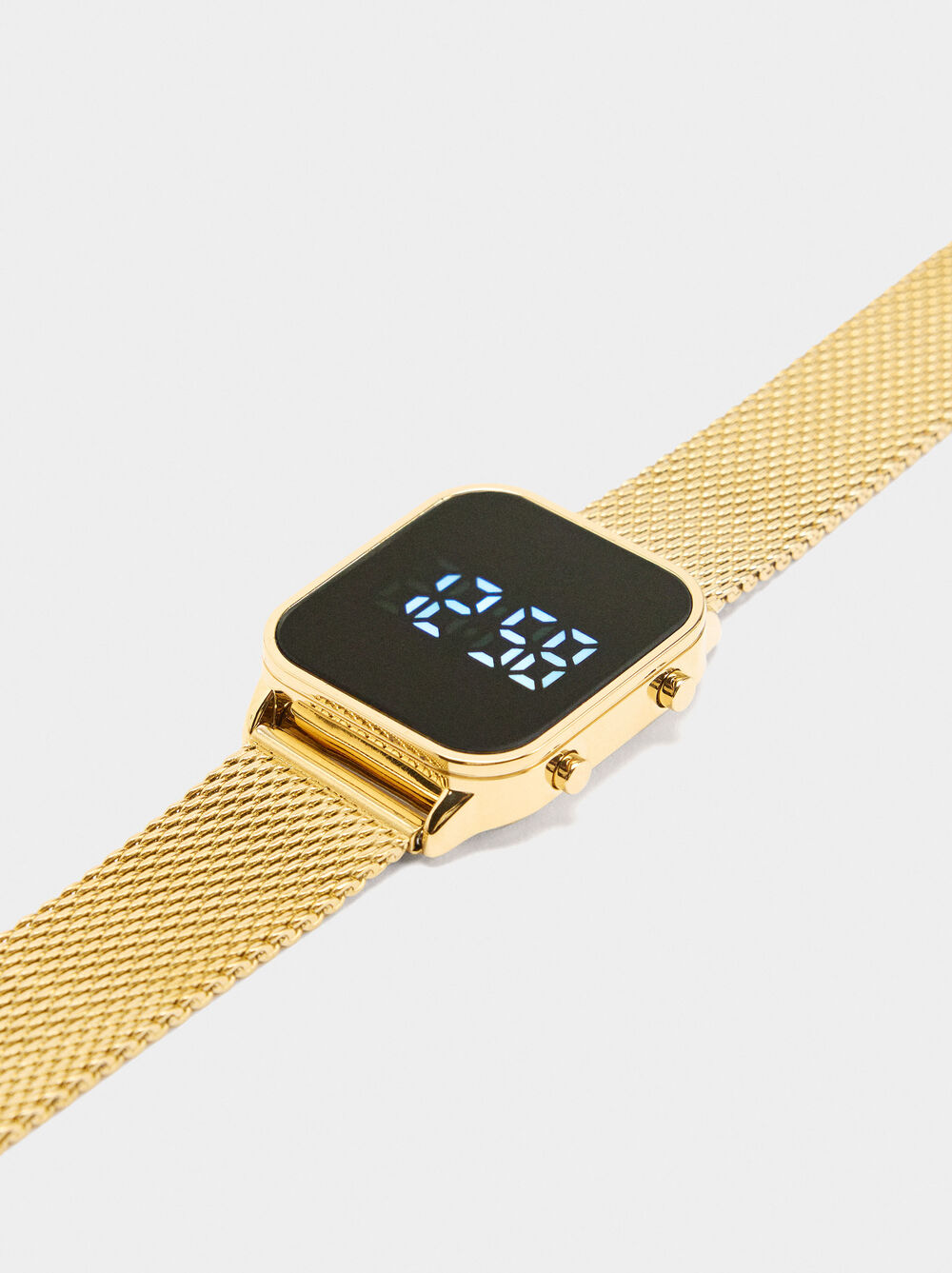 Digital watch with interchangeable straps