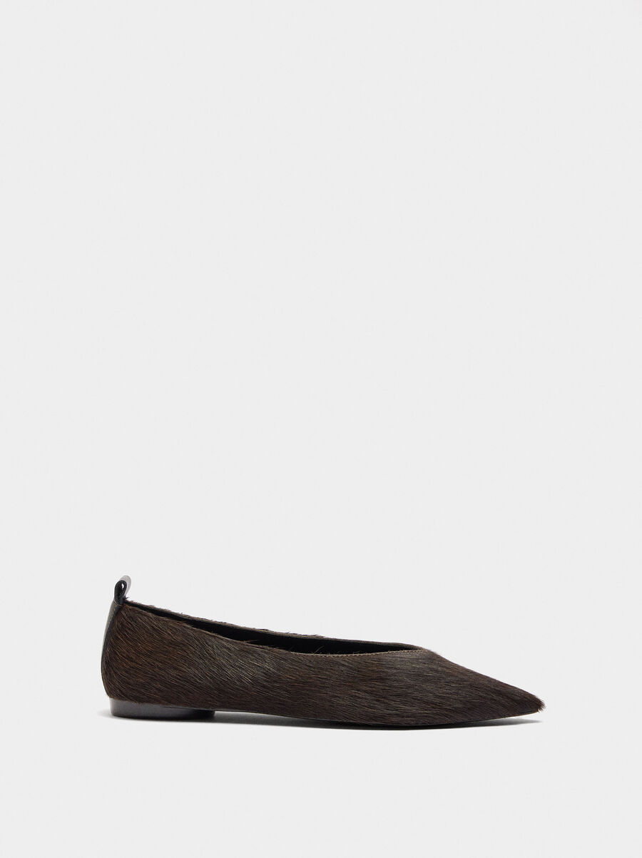 Leather ballet flats with fur