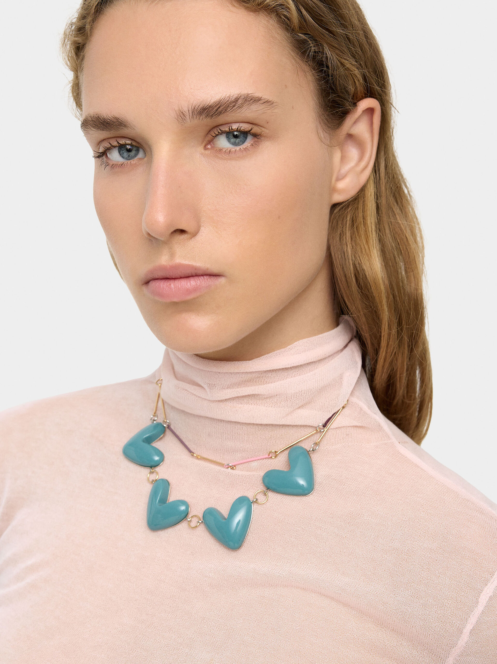 Set of necklaces with hearts image number 0.0
