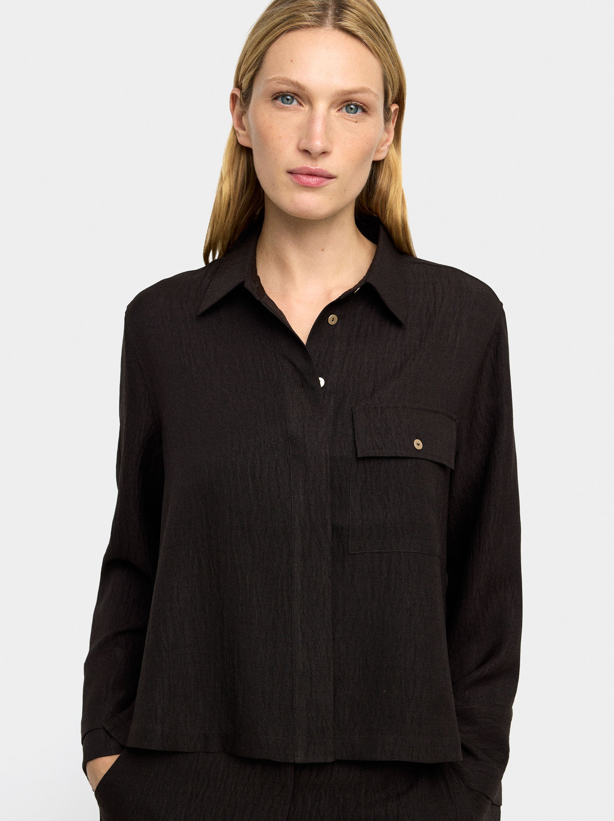 Flowy shirt with a crinkled effect image number 0.0