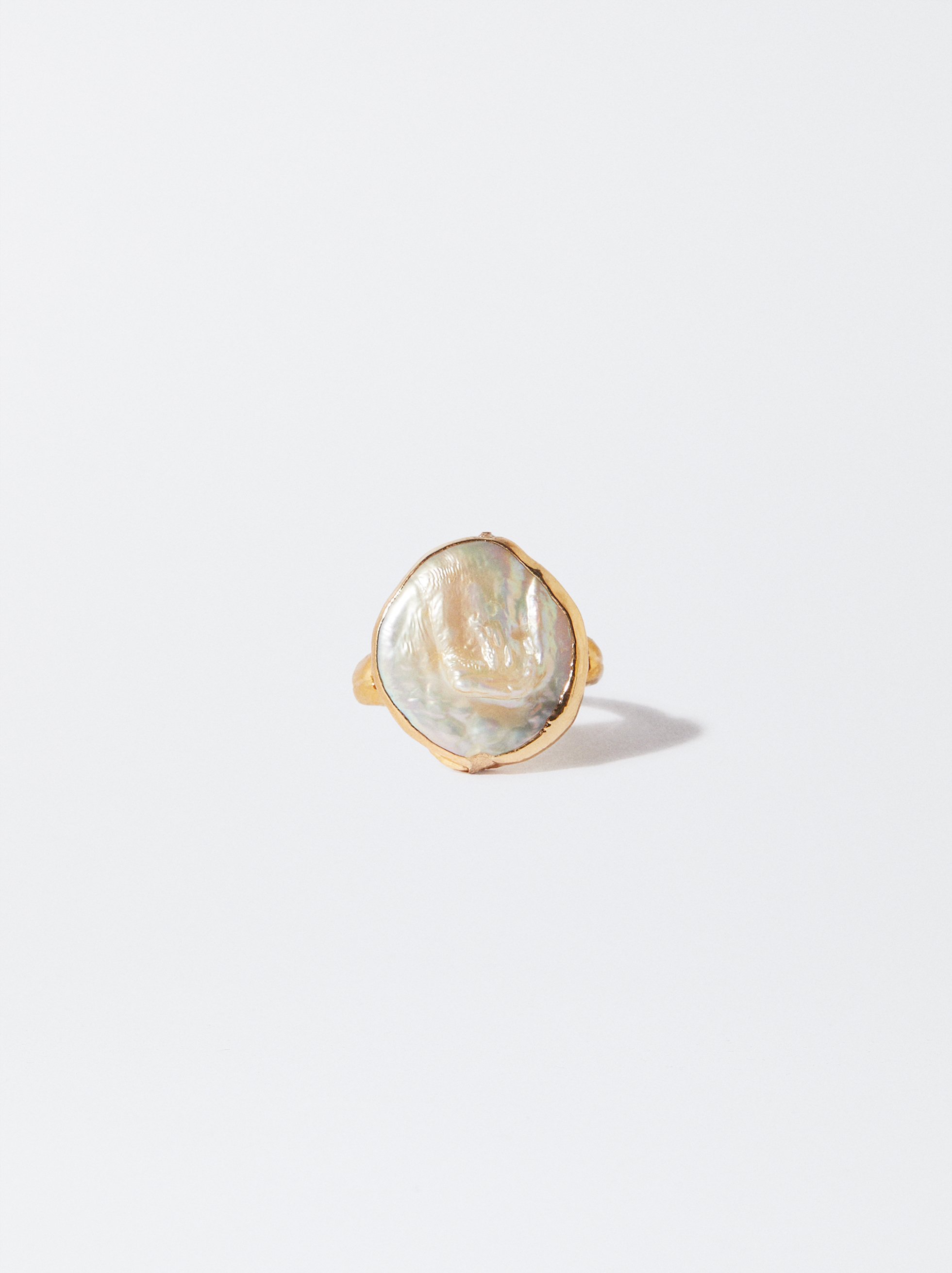 Ring With Freshwater Pearl image number 0.0