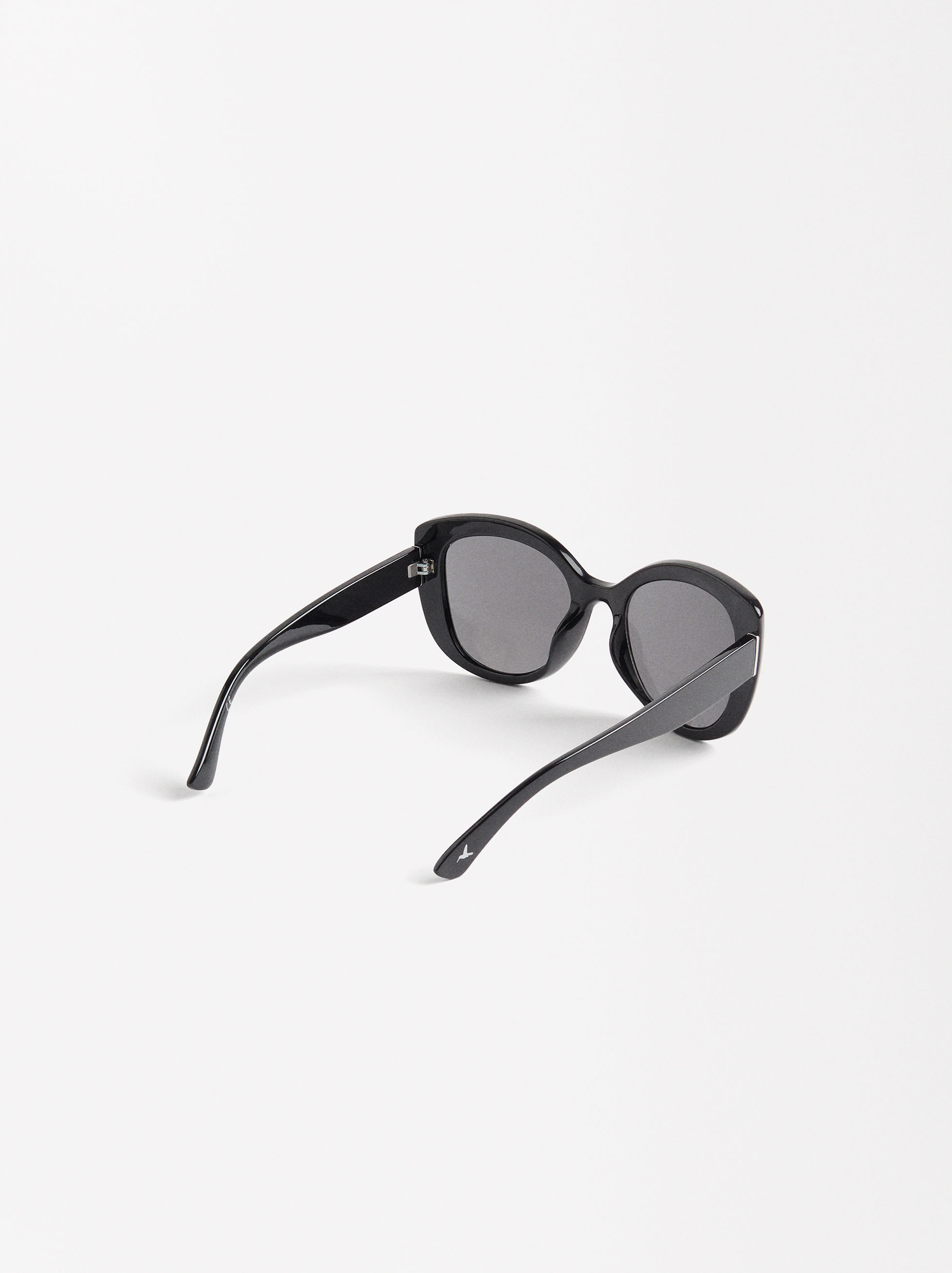 Sunglasses with resin frame image number 2.0