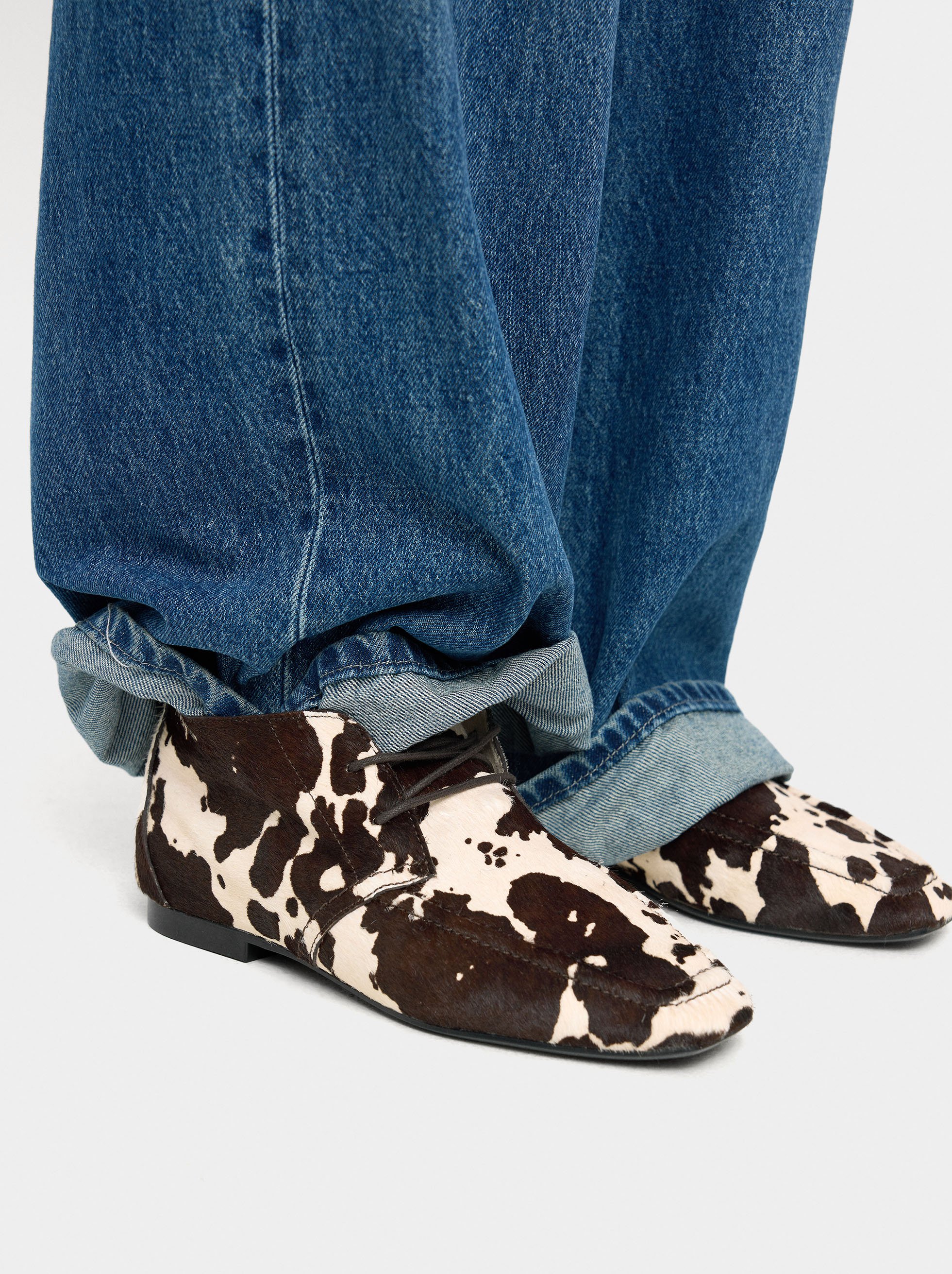 Botines rasos de piel image number 1.0