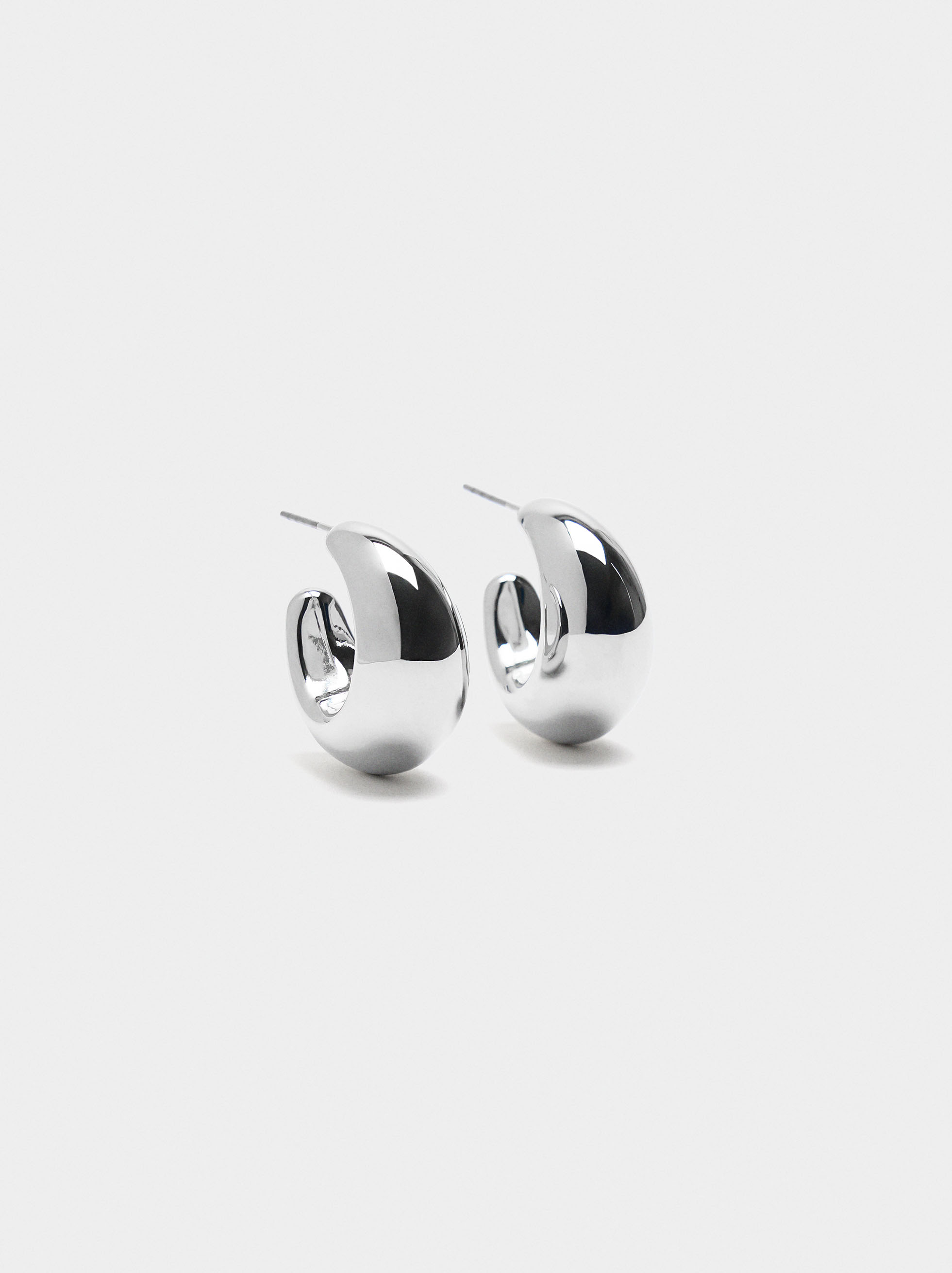 Set of earrings and ring image number 2.0
