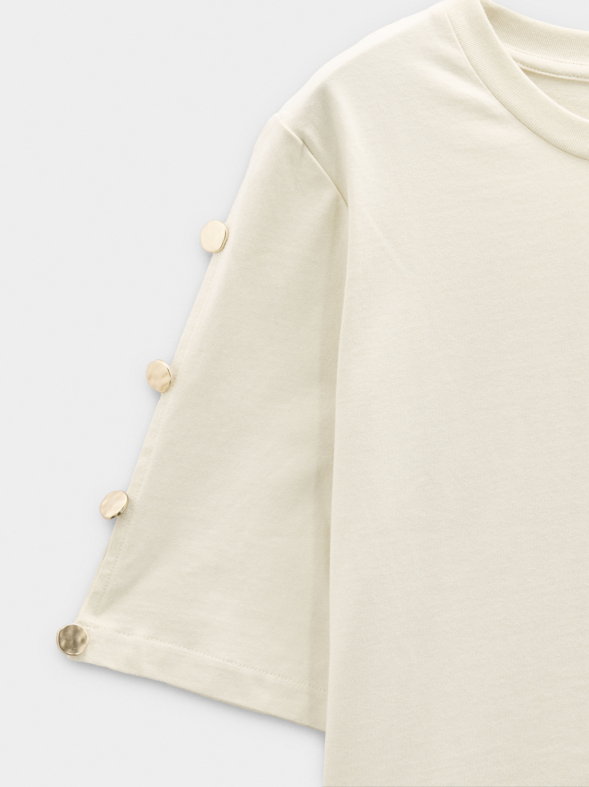 Samarreta amb botons 100 % cot&oacute; image number 6.0