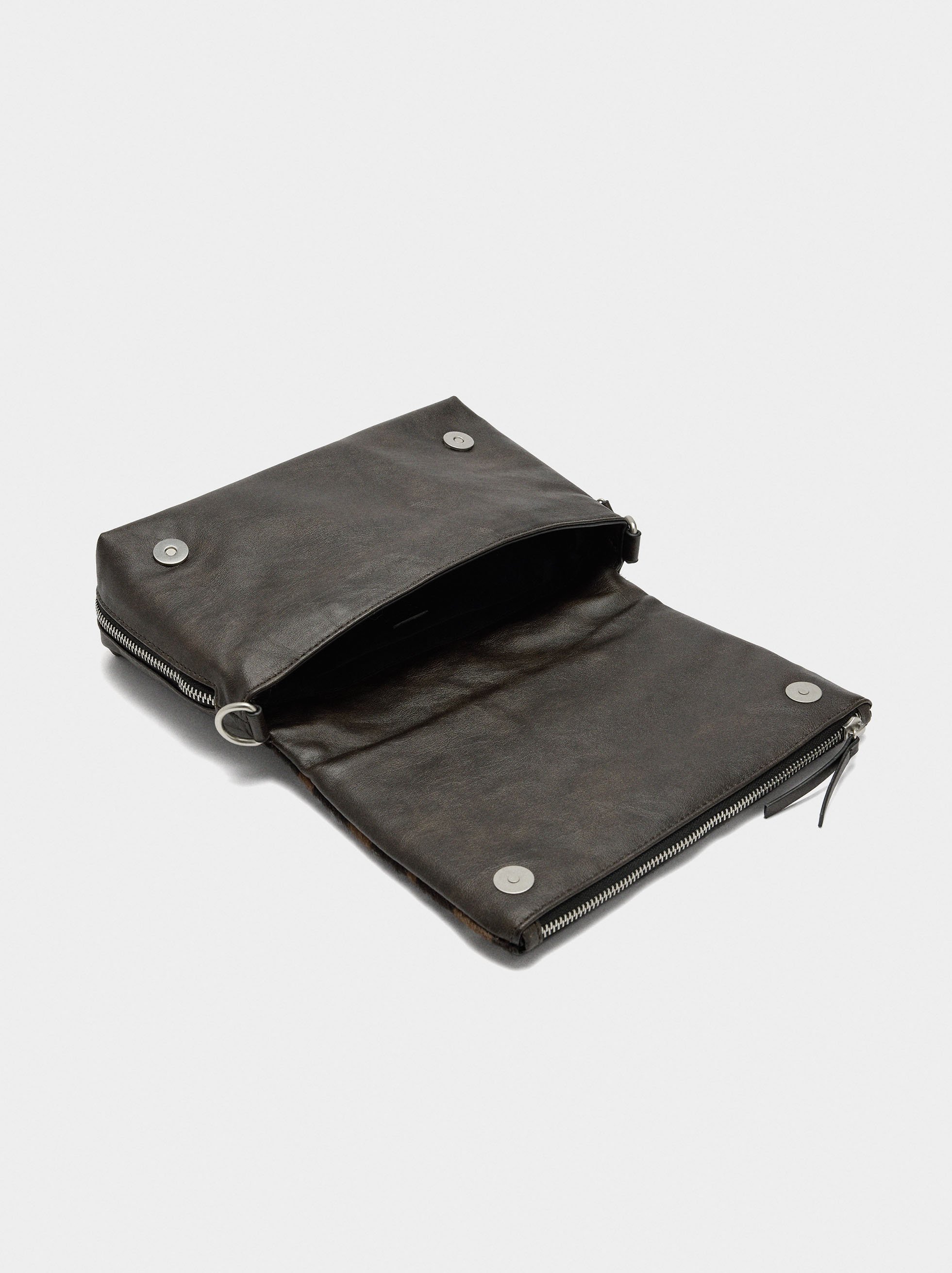 Shoulder bag with leather and studs details image number 3.0