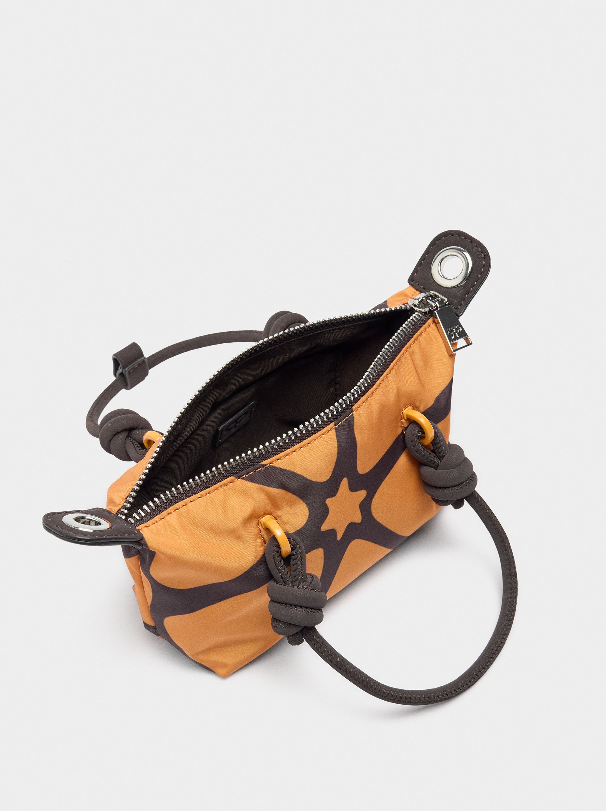 Sac cabas en texture douce XS image number 3.0