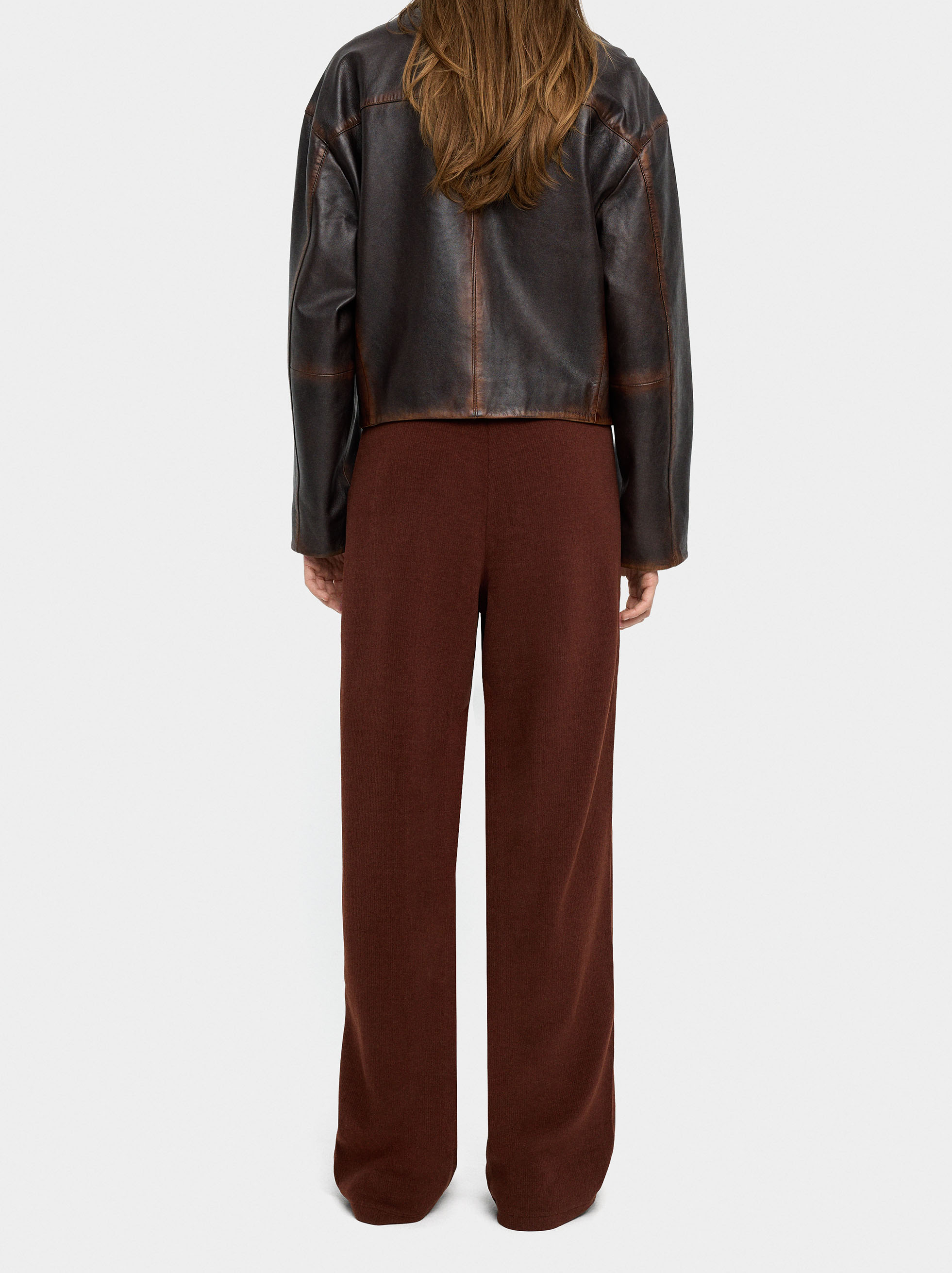 Straight pants with elastic waist image number 3.0