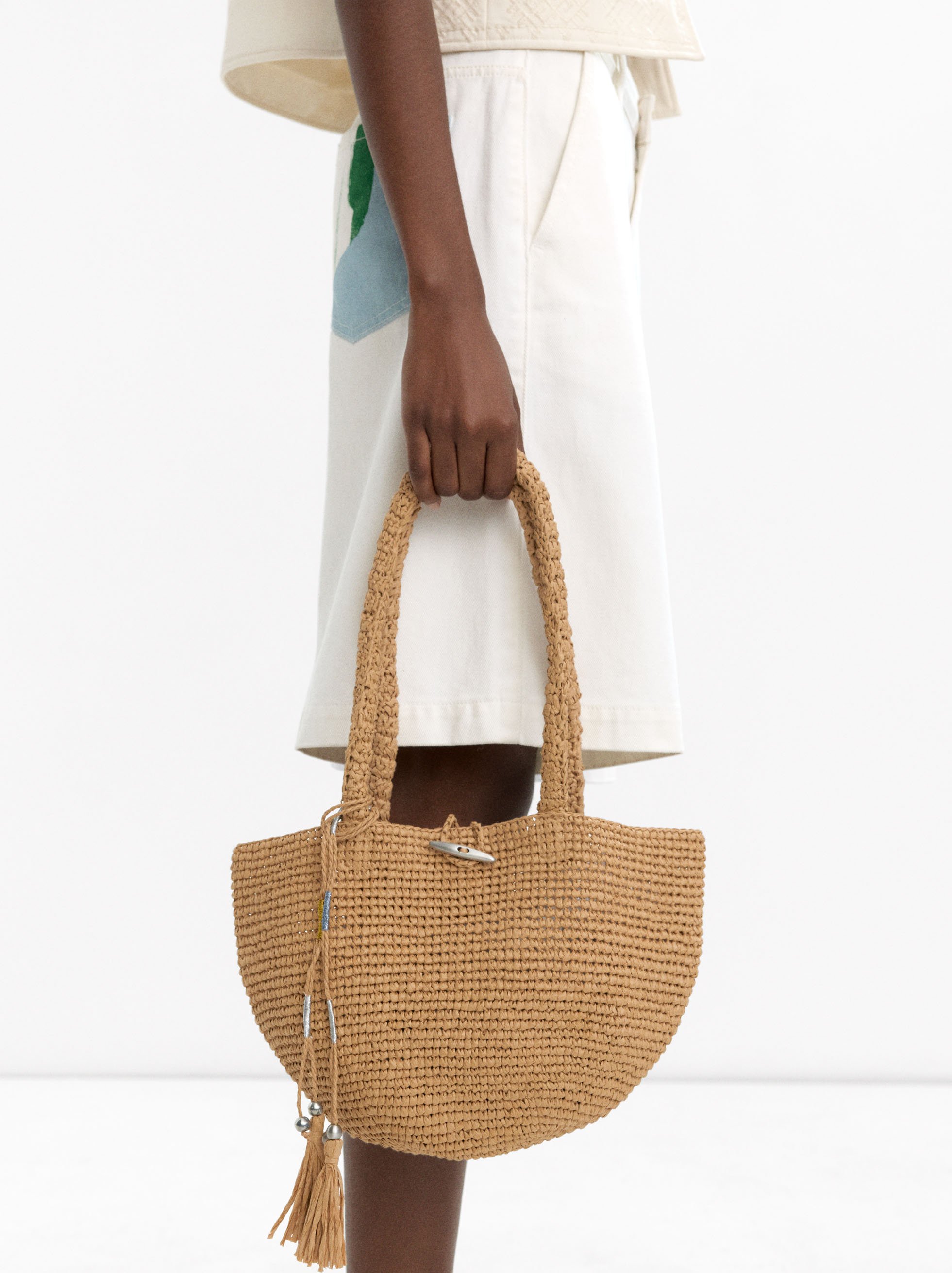 Straw-effect shoulder bag  image number 1.0