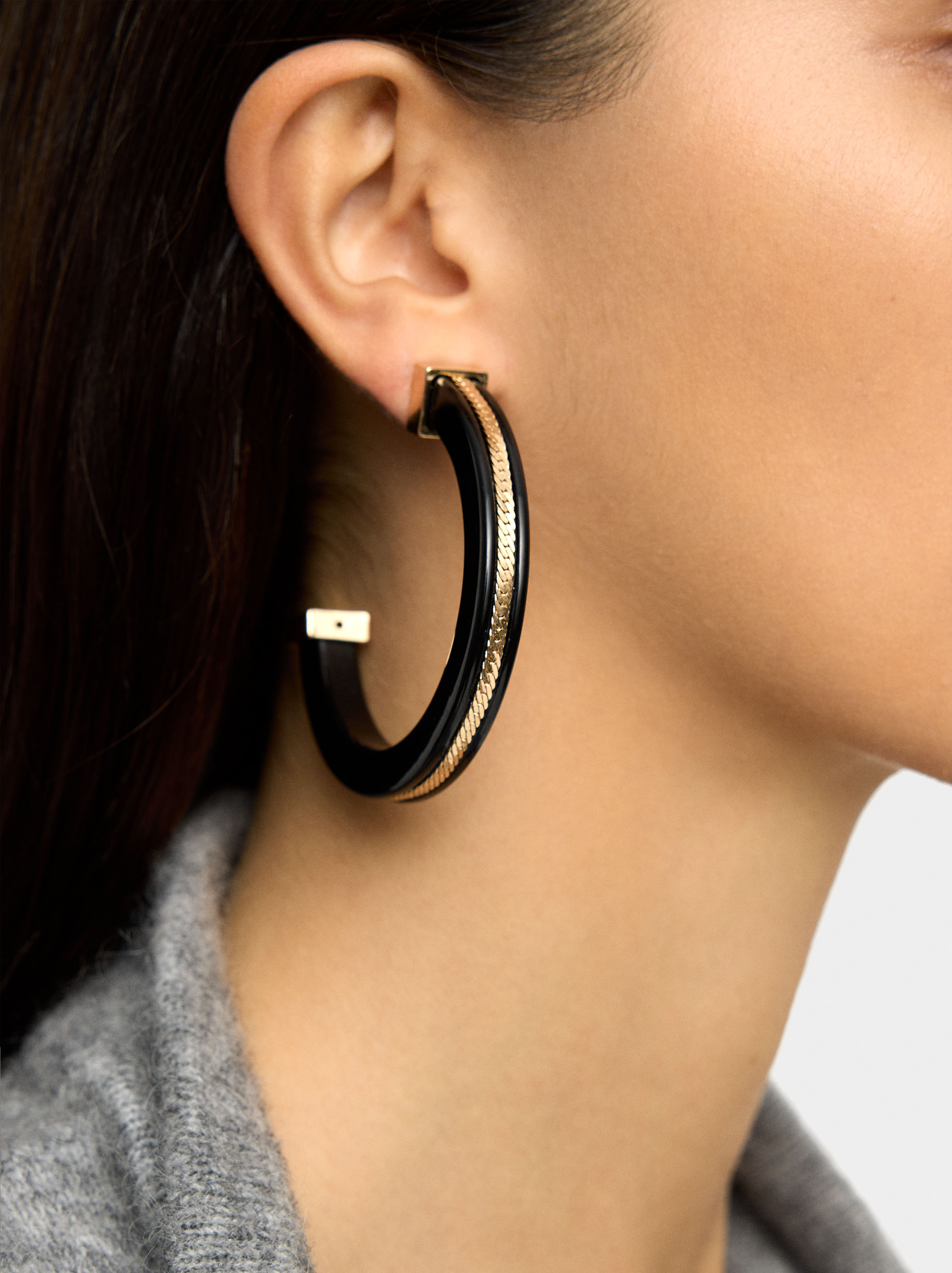 Créoles maxi avec résine image number 1.0