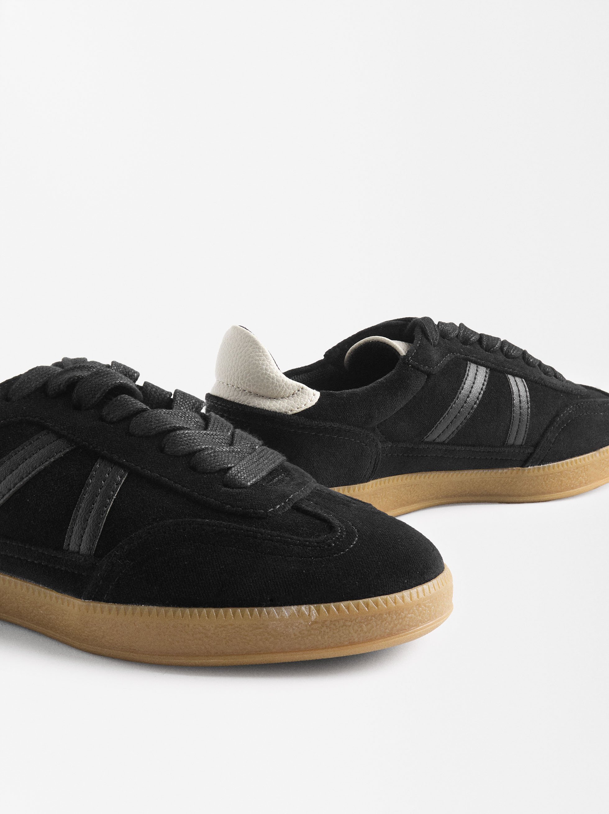 Suede effect contrast sneakers image number 5.0