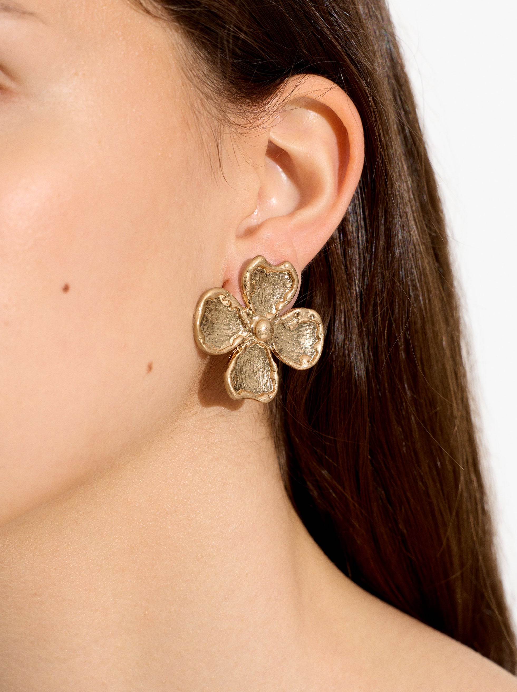 Maxi earrings with clover image number 1.0