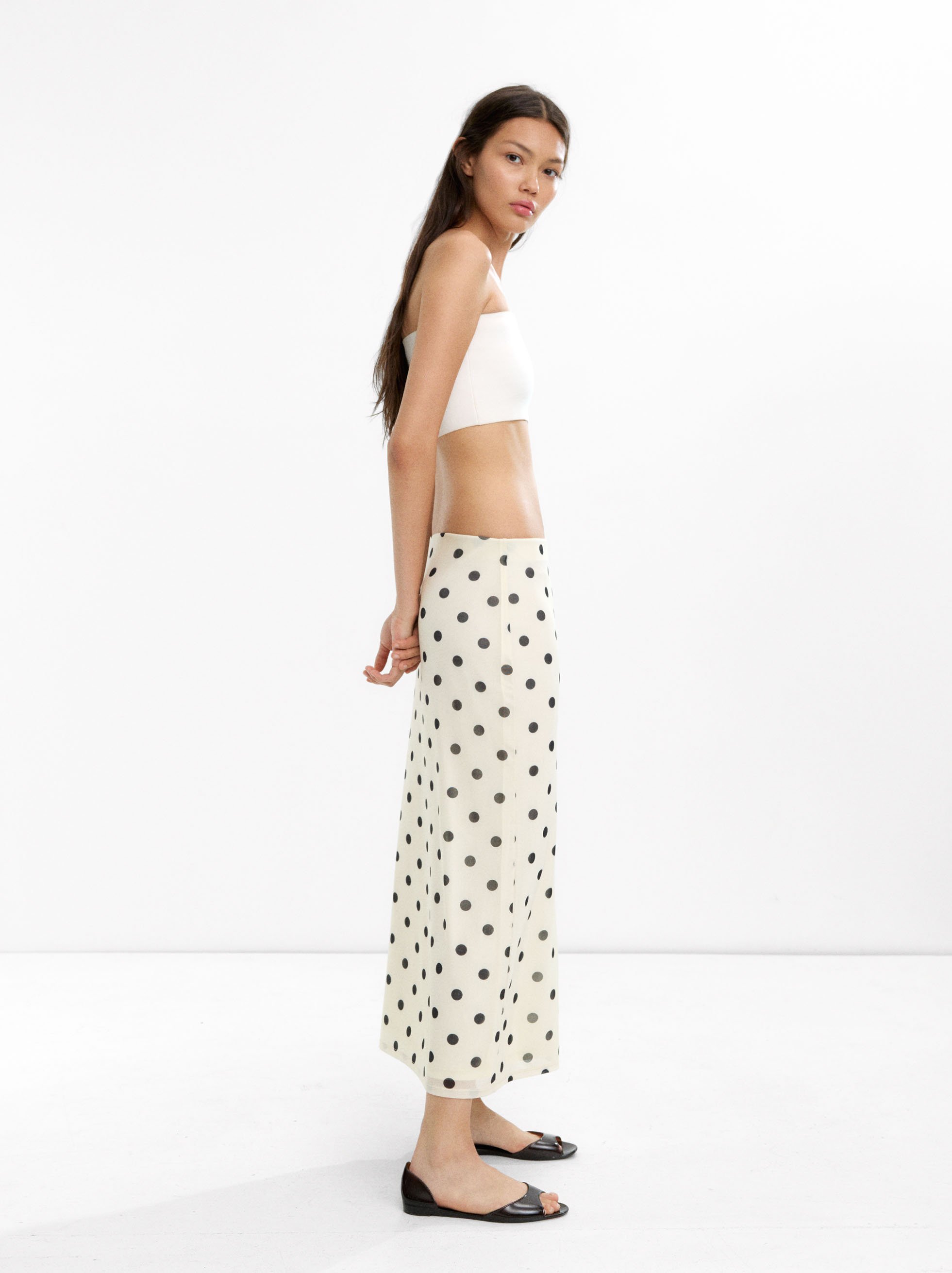 Long skirt with polka dots