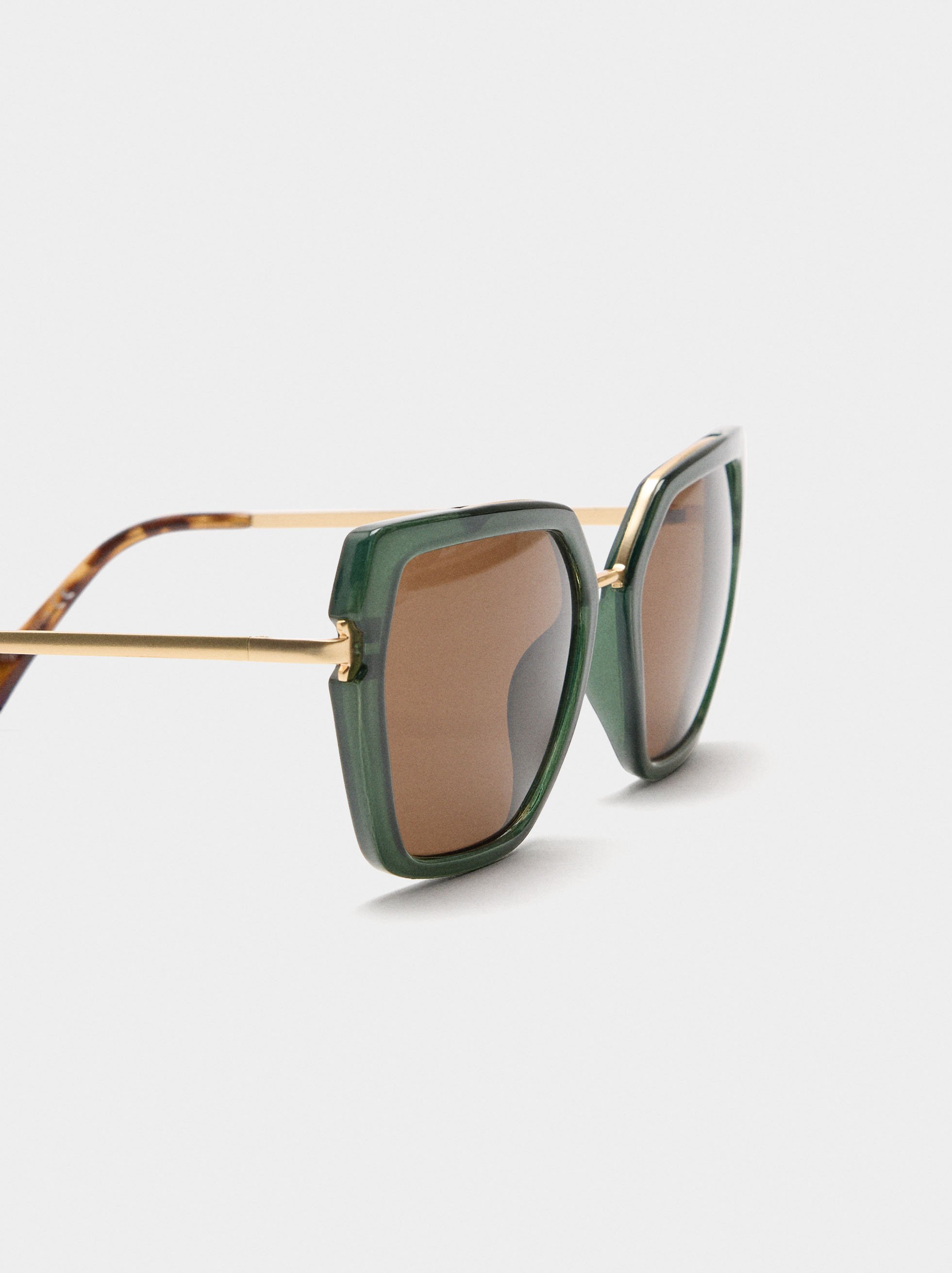 GENSUNGLASSES Ulleres De Sol Estil Papallona image number 1.0