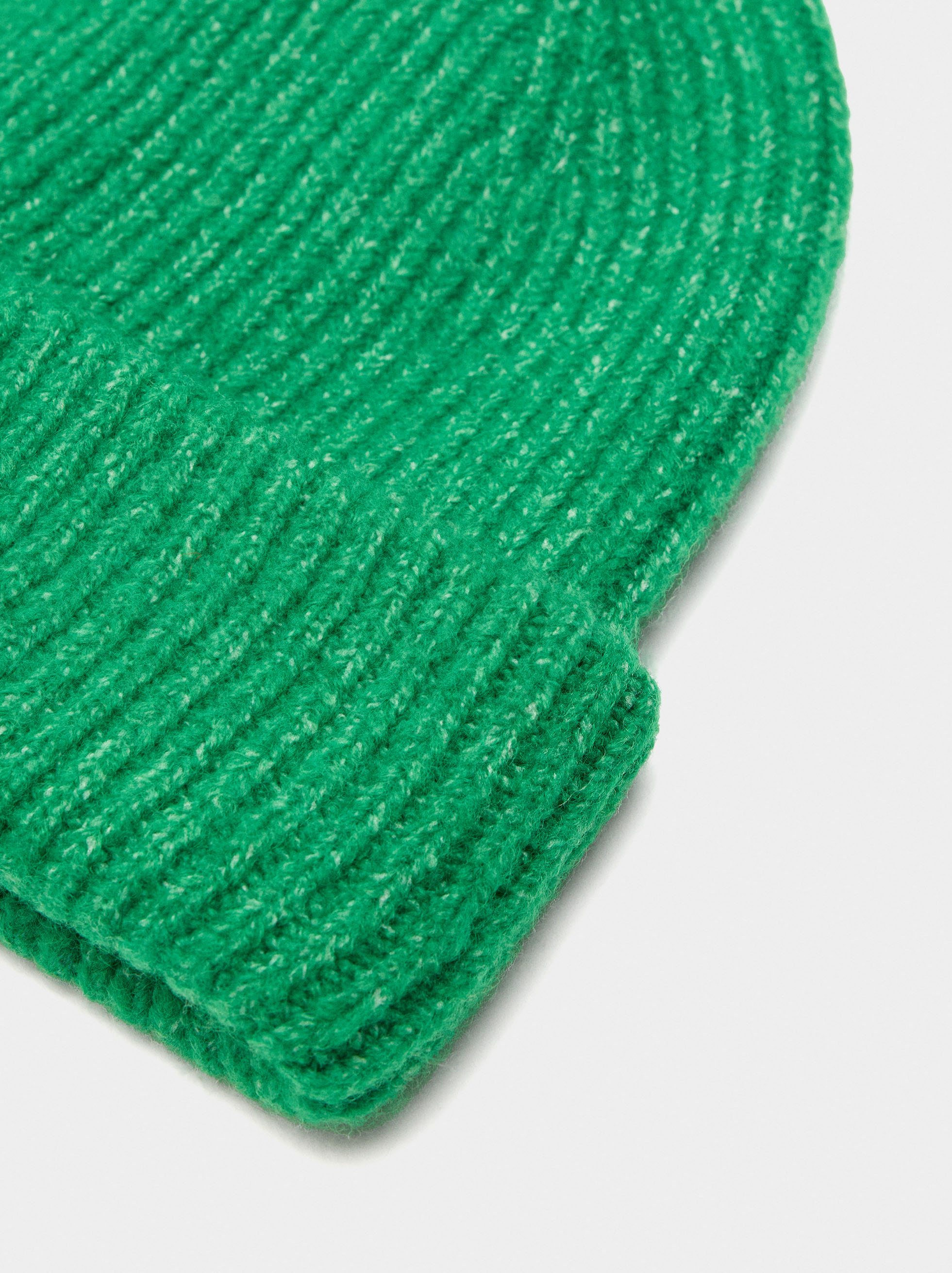 Gorro aus geripptem Material mit Bündchen image number 1.0