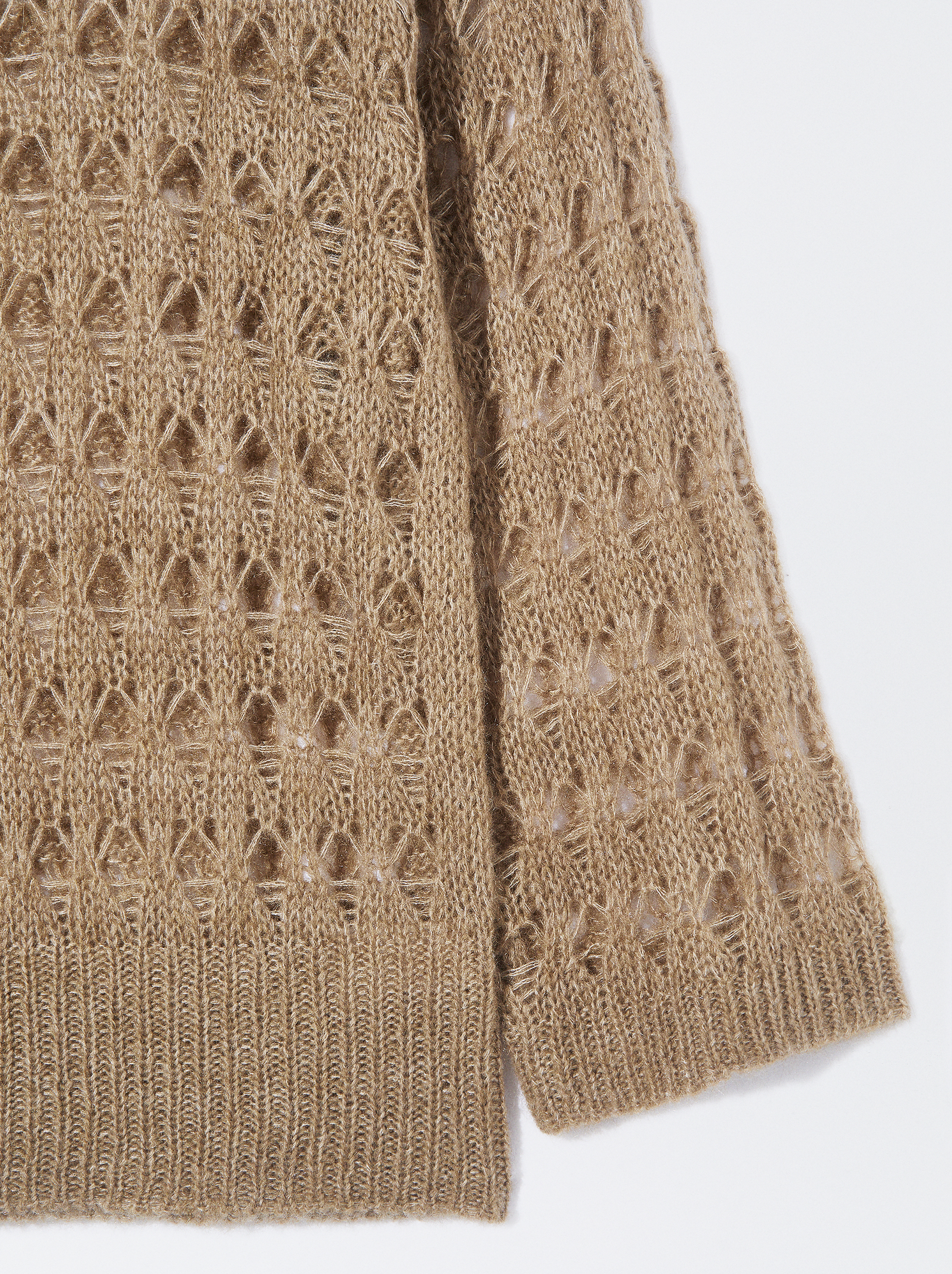 Open Knit Sweater With Wool image number 3.0
