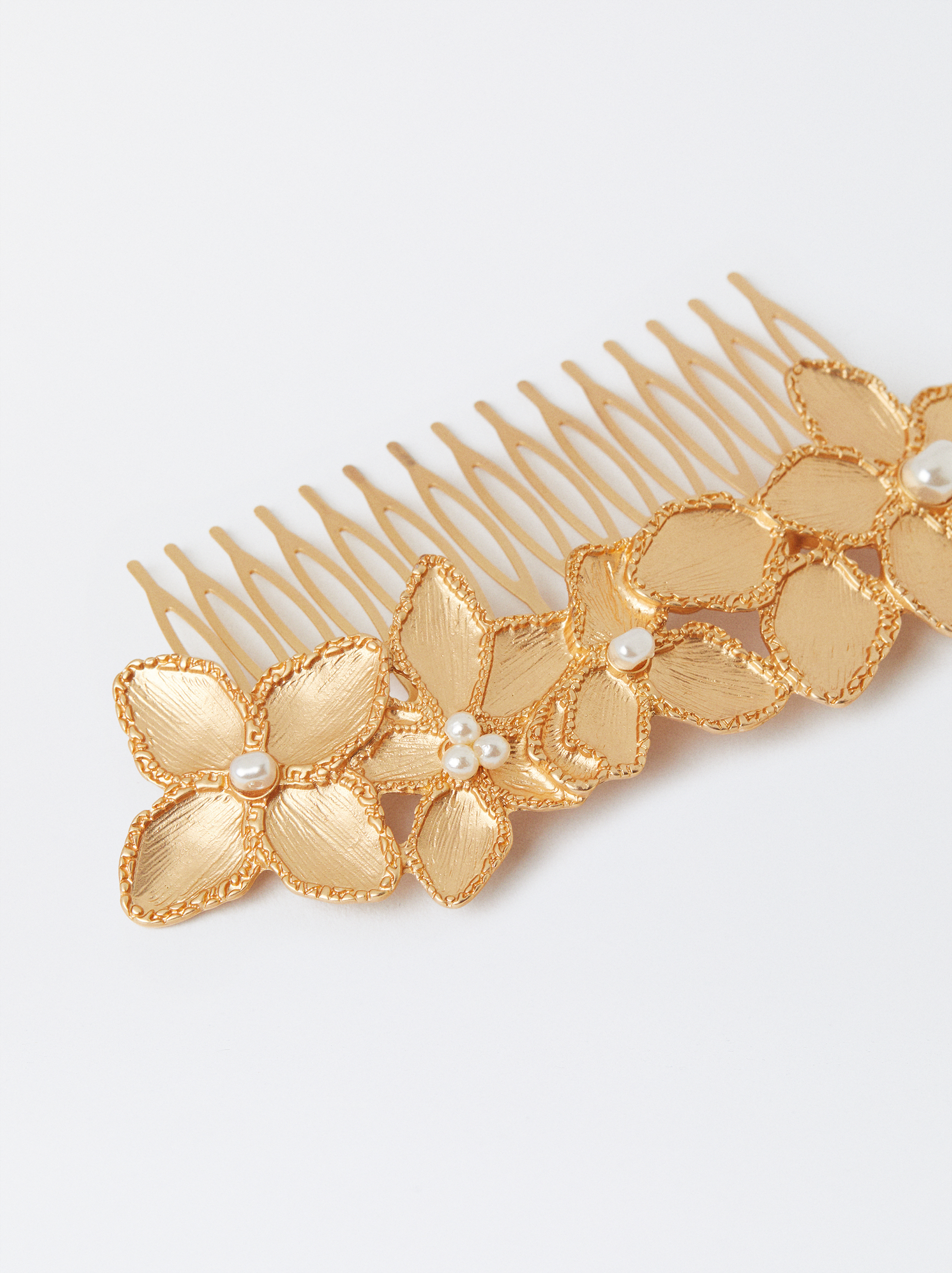 Golden Hair Comb With Flowers image number 1.0