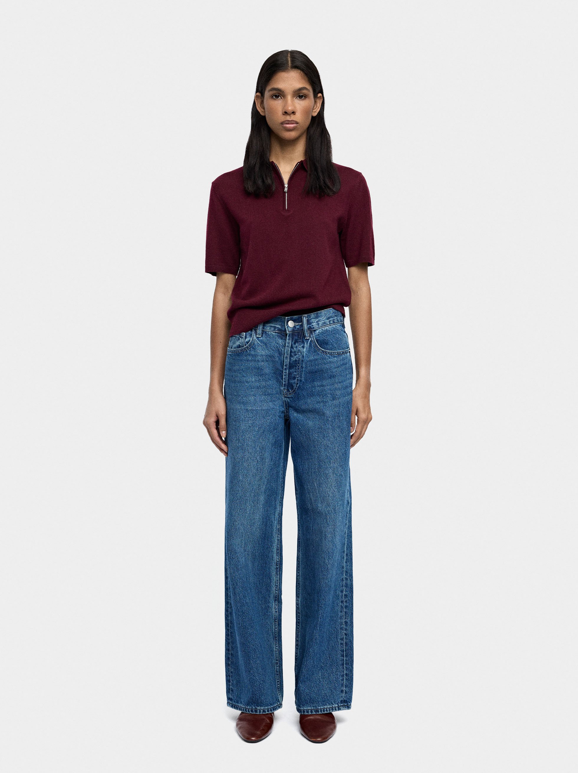 Short-sleeved knit top image number 4.0