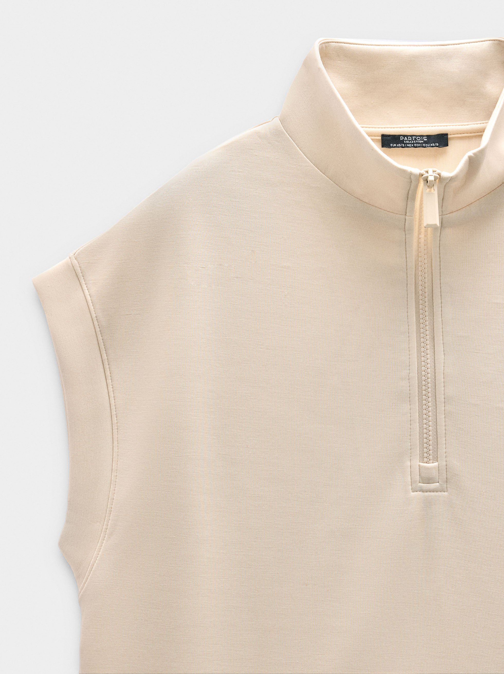 Top with zipper closure soft touch image number 5.0