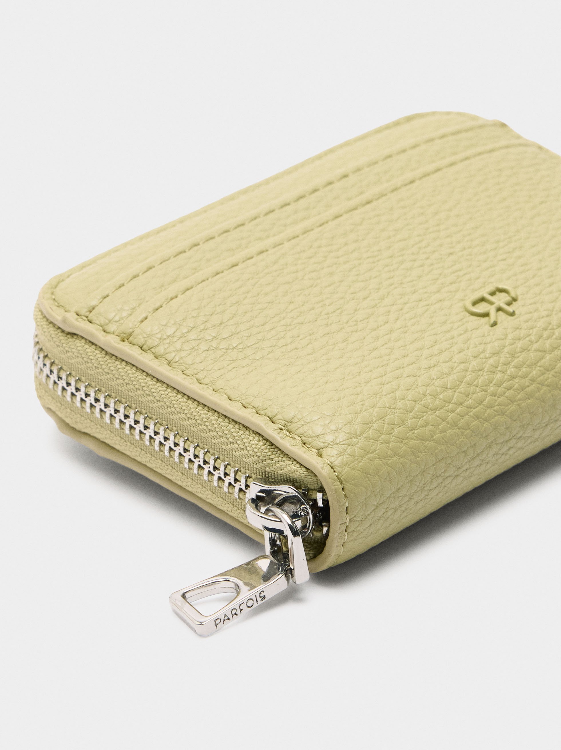 Basic textured wallet image number 1.0