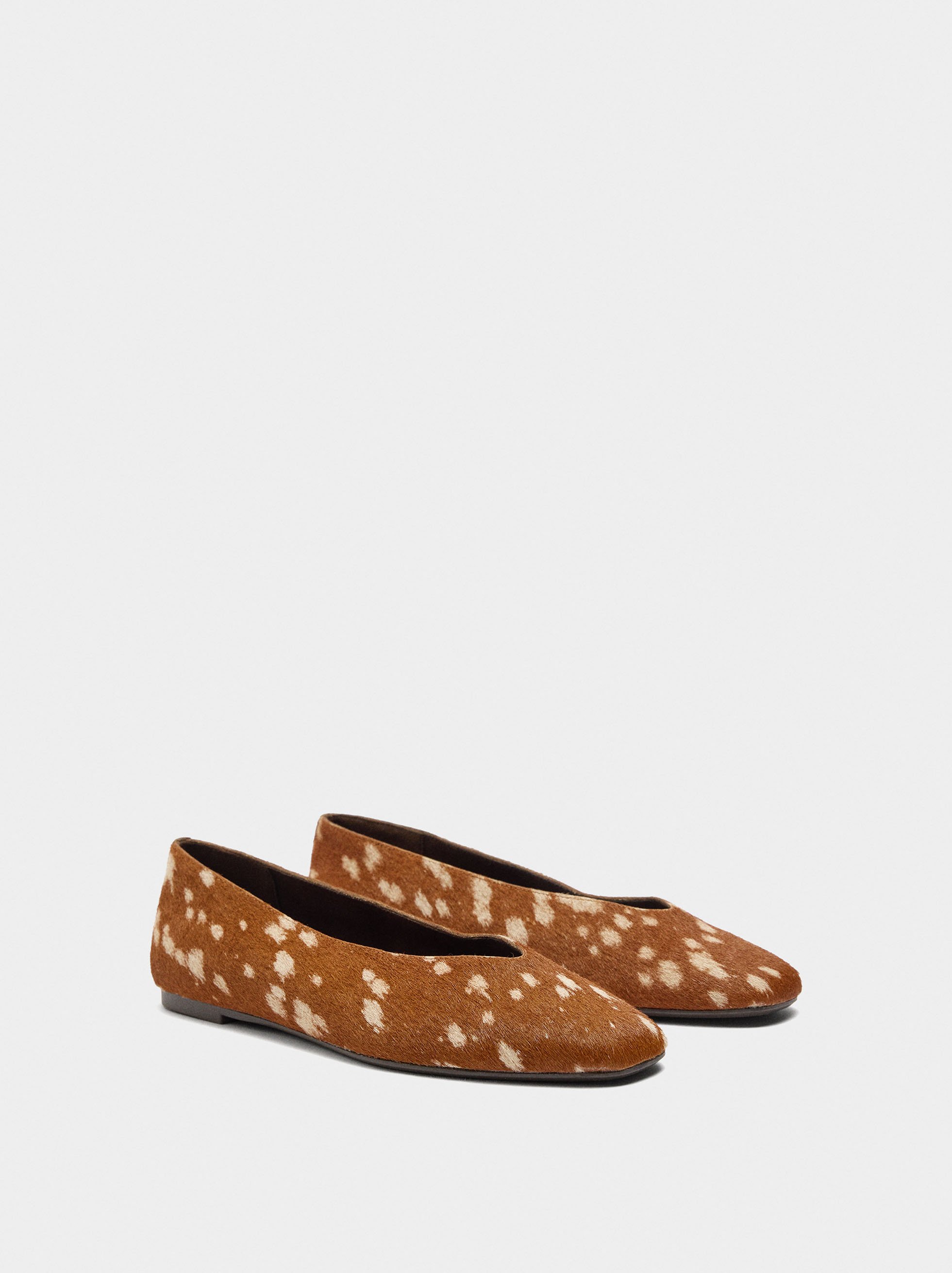 Animal print leather ballet flats image number 2.0