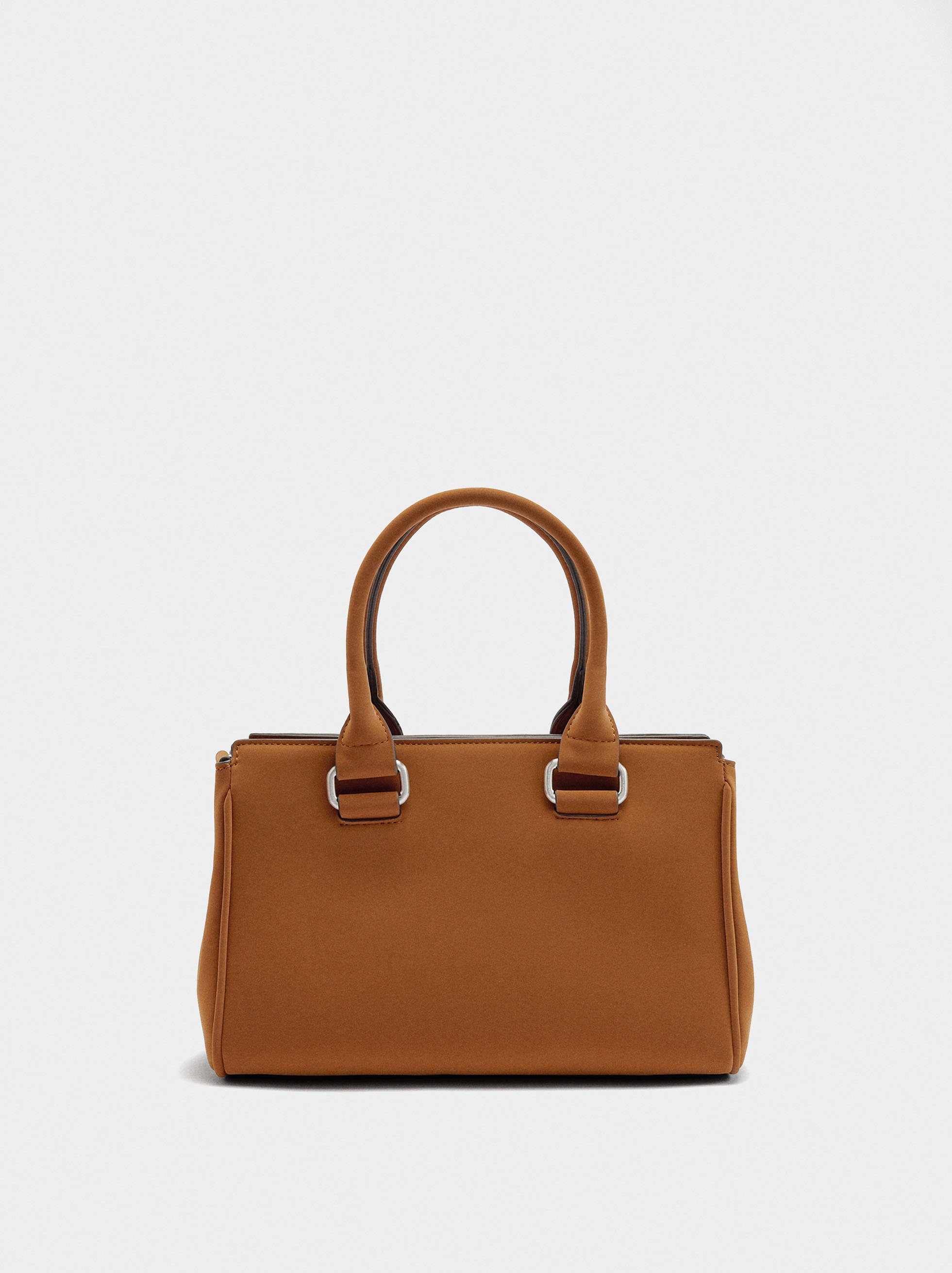 Tote bag with soft texture image number 0.0