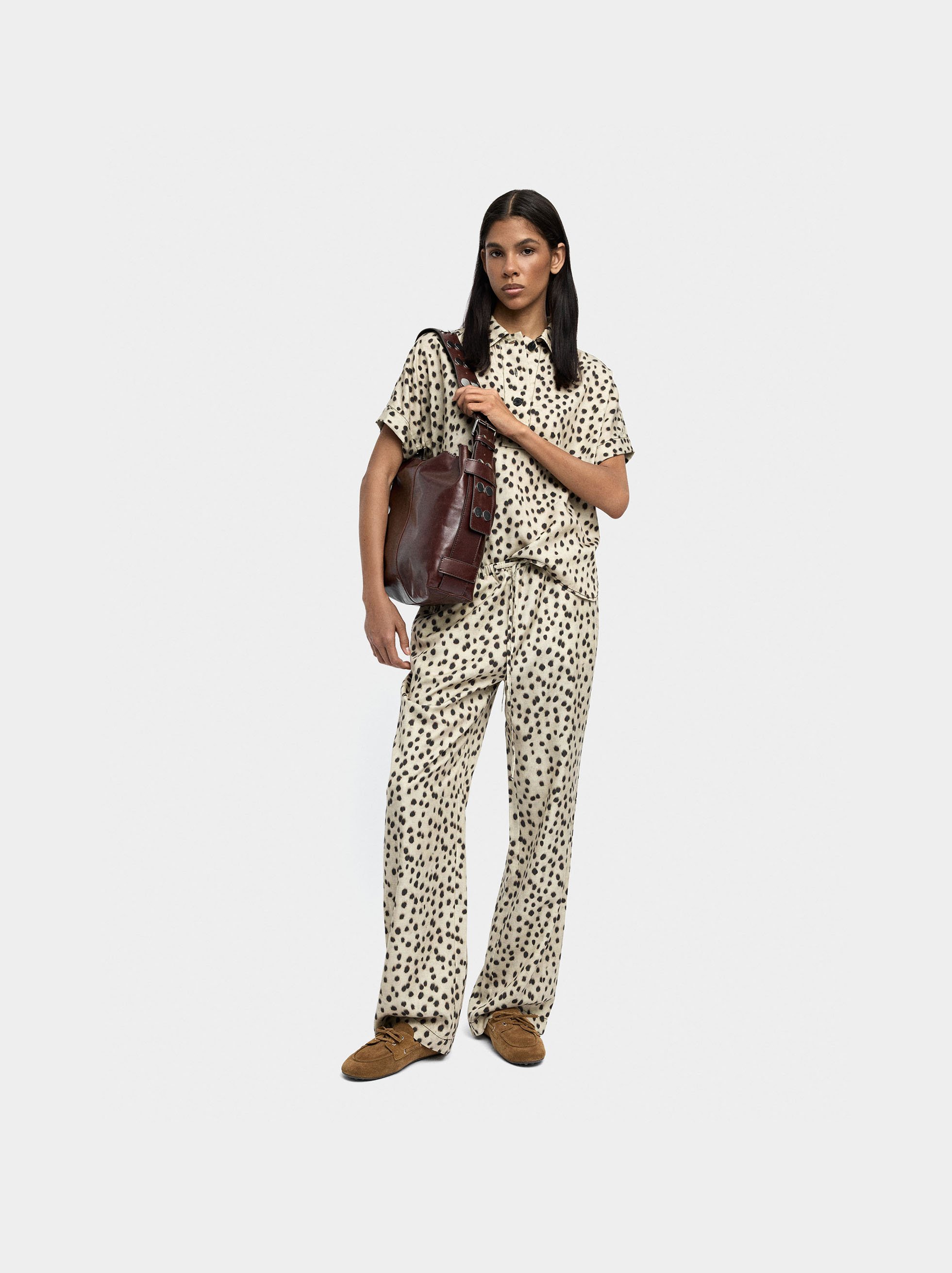 Pantalón estampado animal 100% lyocell image number 7.0